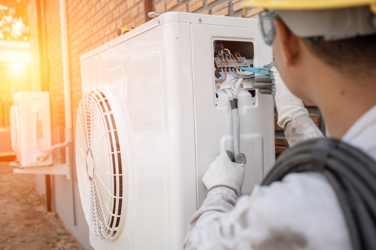 Het besluit om warmtepompen te verplichten is een gamechanger, maar kunnen de installateurs het aan? Foto: Shutterstock.