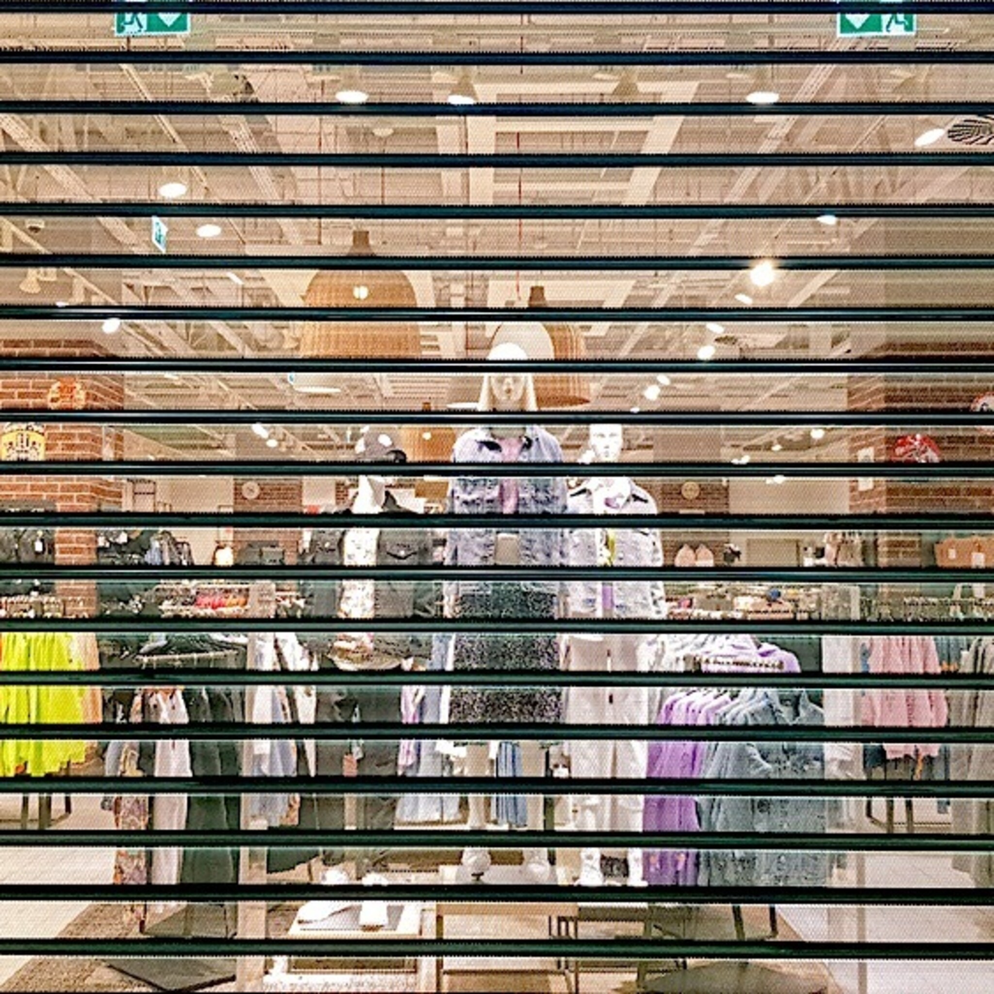 winkels eerder of dagen dicht om personeelstekort investeer in innovatie en robotisering