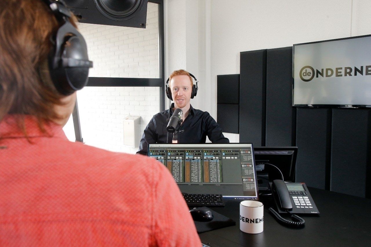 inretail directeur jan meerman co host radioprogramma met de kennis van nu