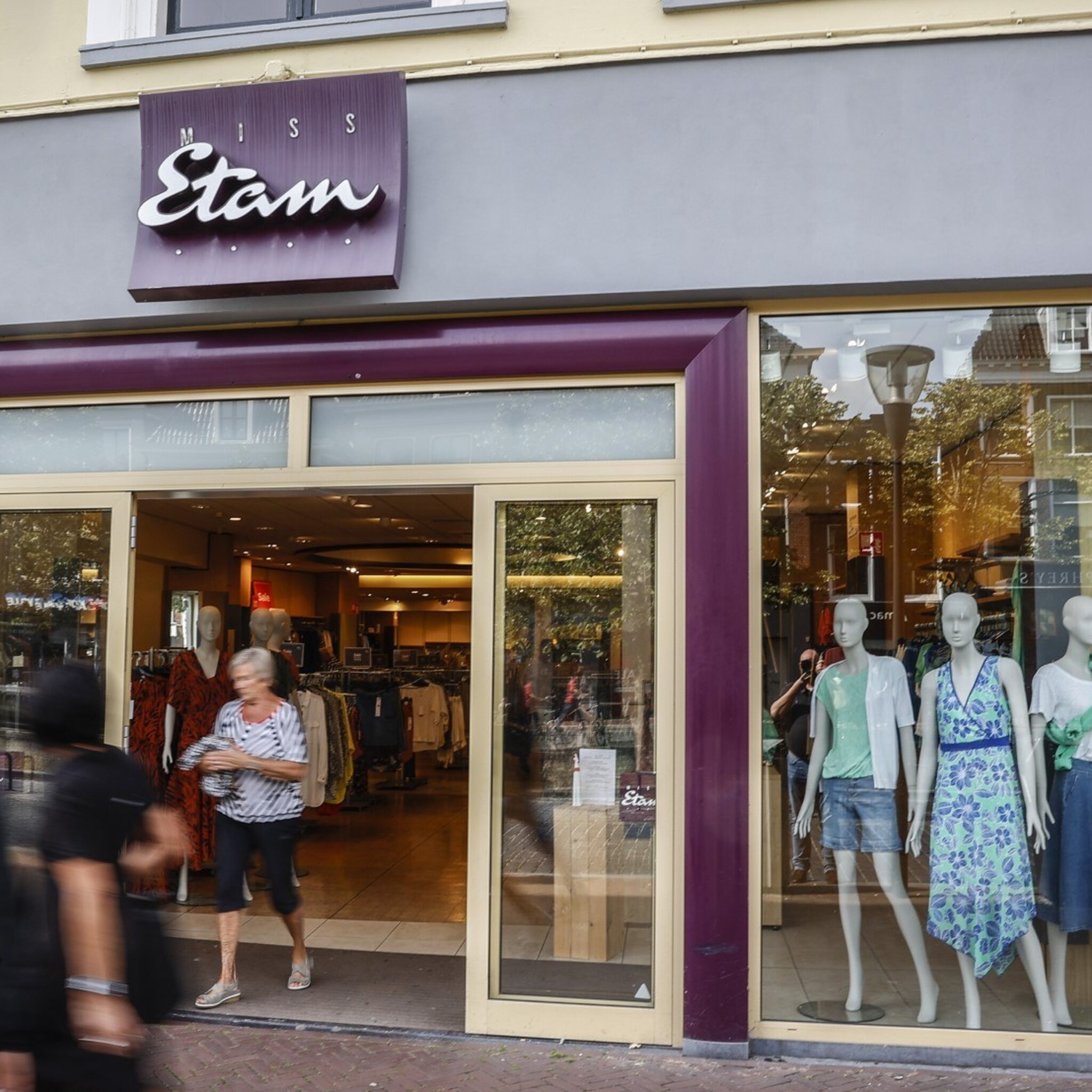 miss etam laat na herlancering vooral online stevige groei zien