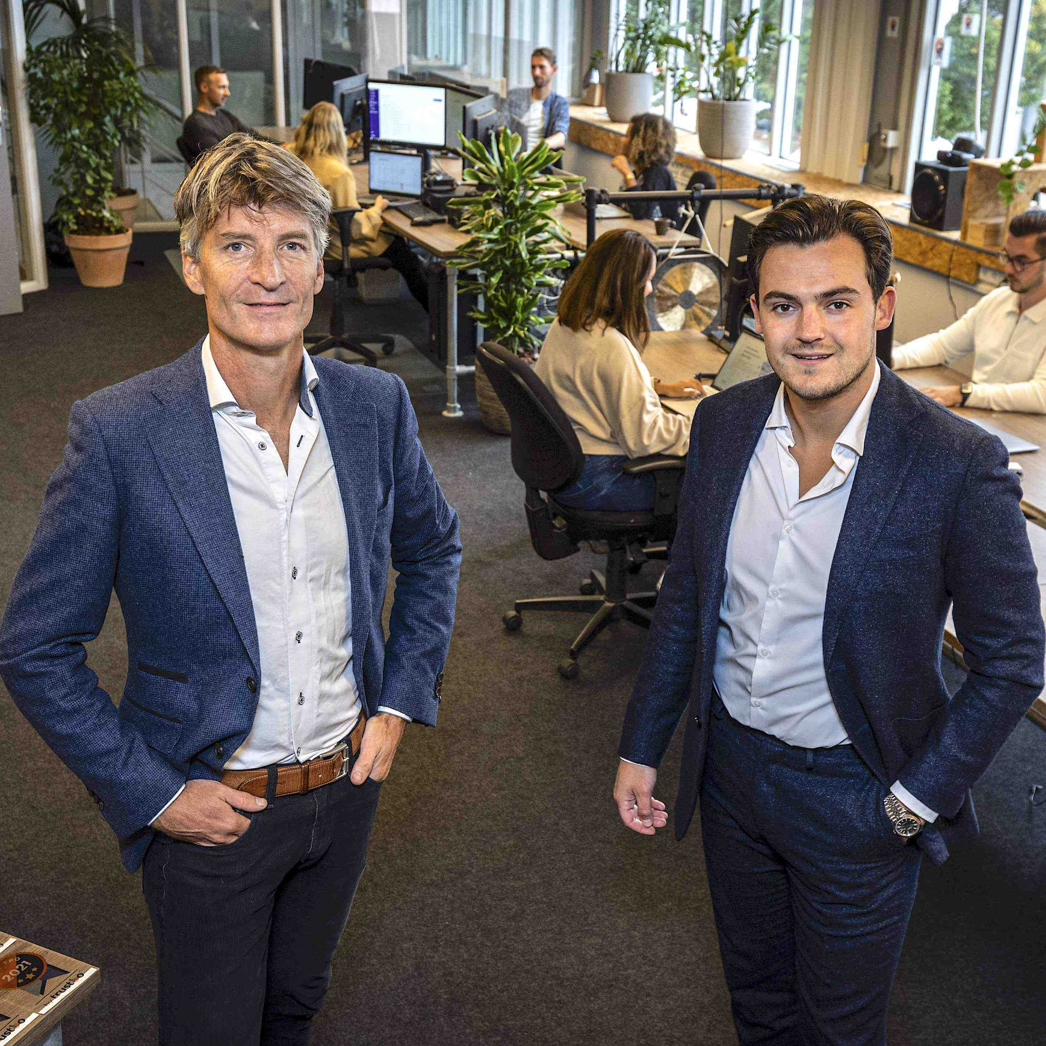 hoe deze ondernemers met jong talent lokale dienstverleners door de coronacrisis hielpen