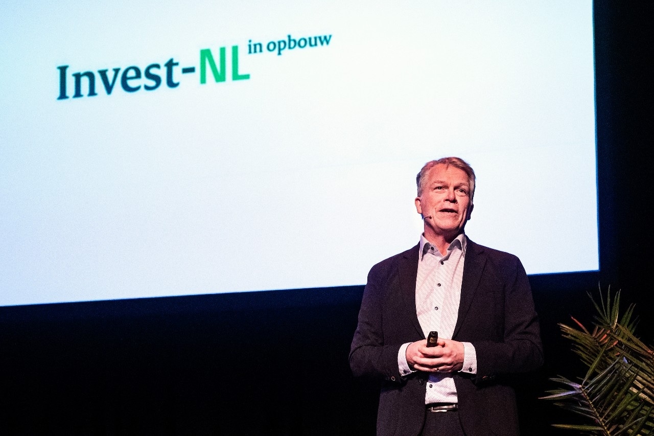 geld van wouter bos invest nl komt nauwelijks bij nederlandse bedrijven terecht