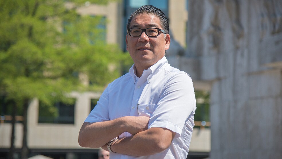 Won Yip: ,,Ik word een beetje moe als ik naar al die verhalen over personeelstekorten luister.”