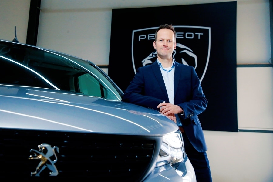 Robert-Jan Wildschut, bedrijfswagenexpert bij Peugeot Nederland. Foto: Ruud Voest.