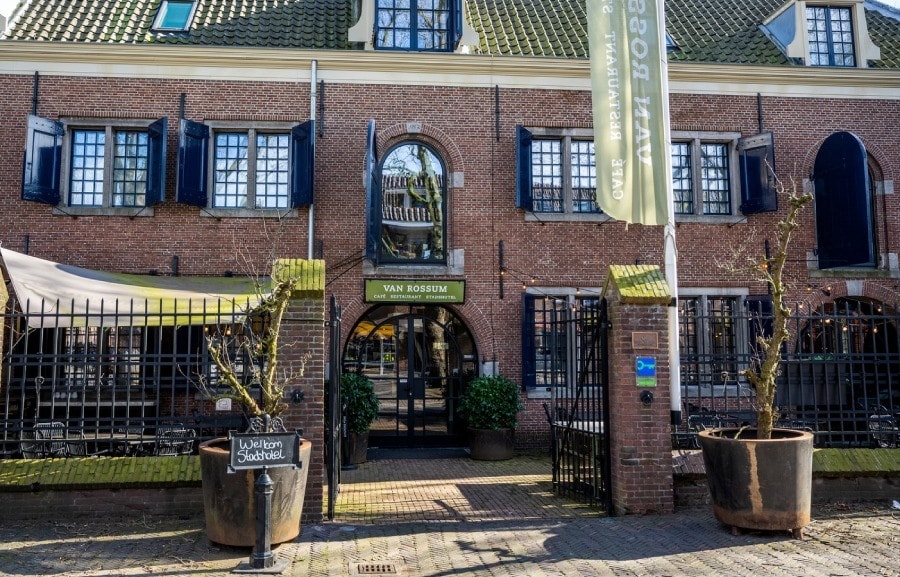 Stadshotel Van Rossum aan de Meulmansweg in Woerden. Foto: Frank de Roo