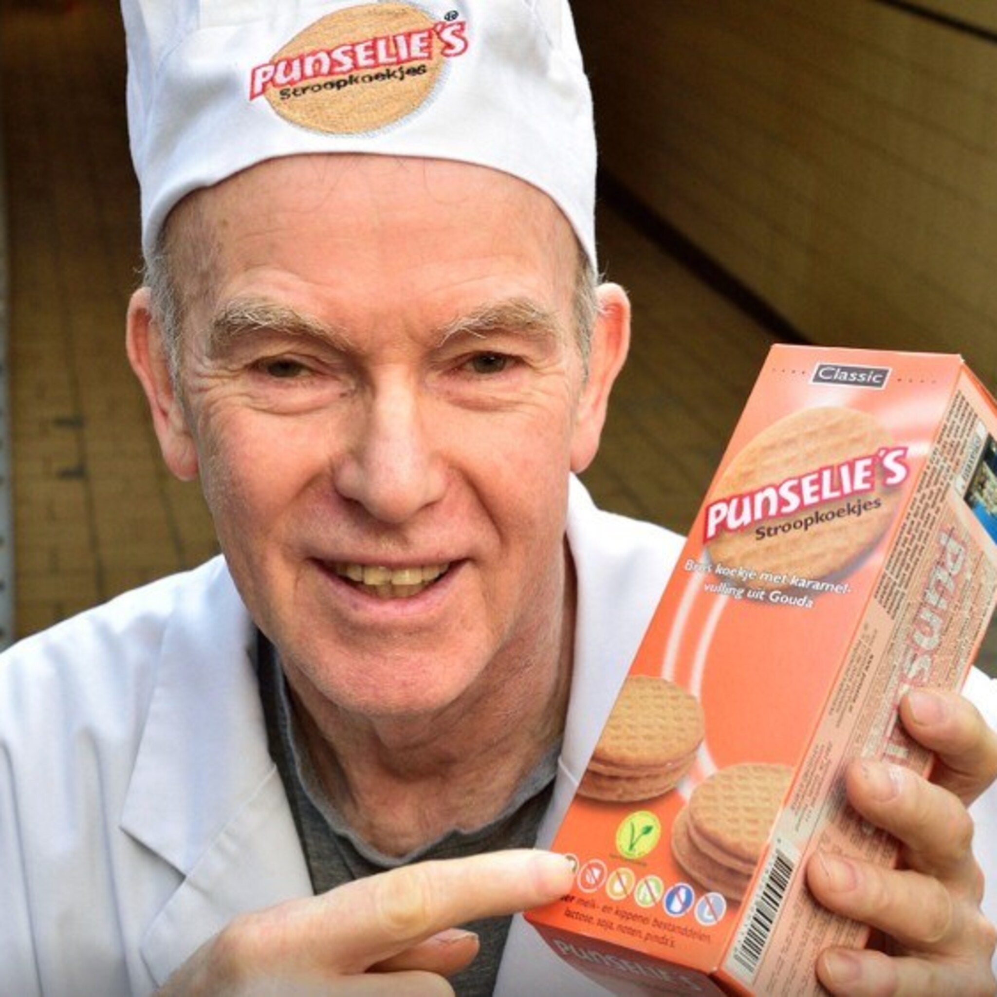 onzekere tijden voor koekjesbakker grootste klant klm valt weg en torenhoge kosten door oorlog