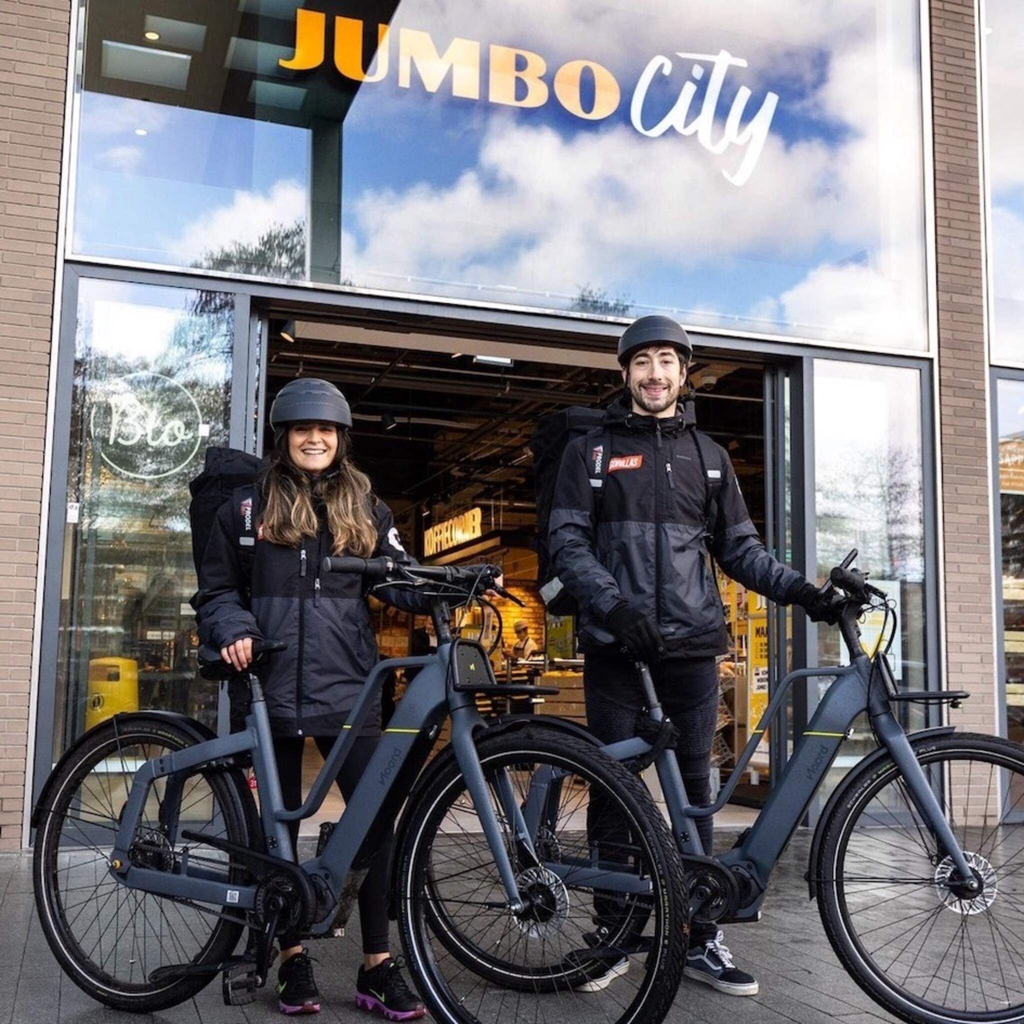 jumbo en flitsbezorger gorillas verstevigen partnership