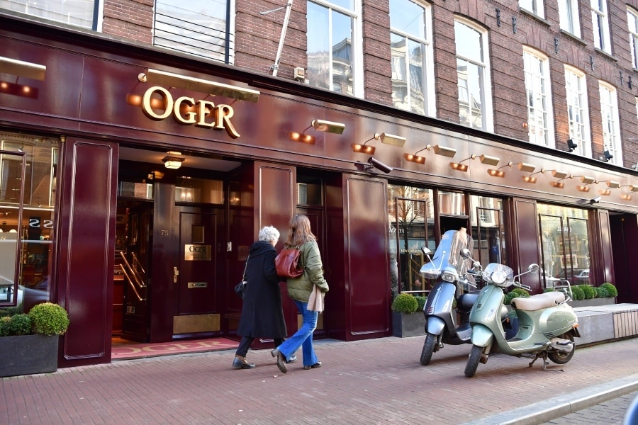 De Amsterdamse P.C. Hooftstraat is een populaire bestemming voor rijke Russen. Foto: ANP.