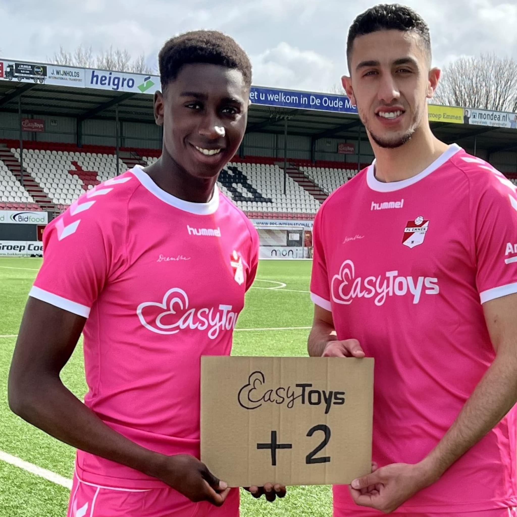 easytoys blijft nog zeker twee jaar hoofdsponsor fc emmen