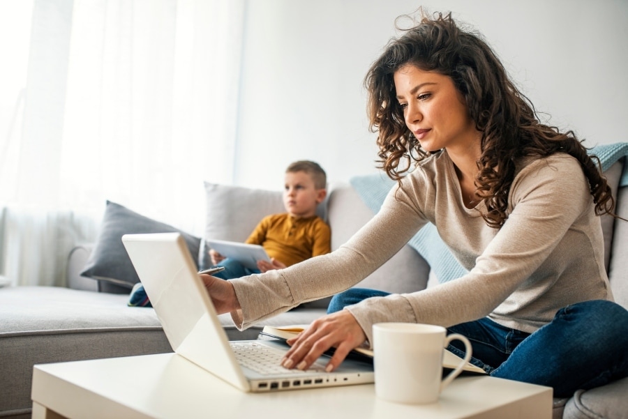 Vergoeding voor thuiswerken moet omhoog naar 3 euro per dag. Foto: Shutterstock.