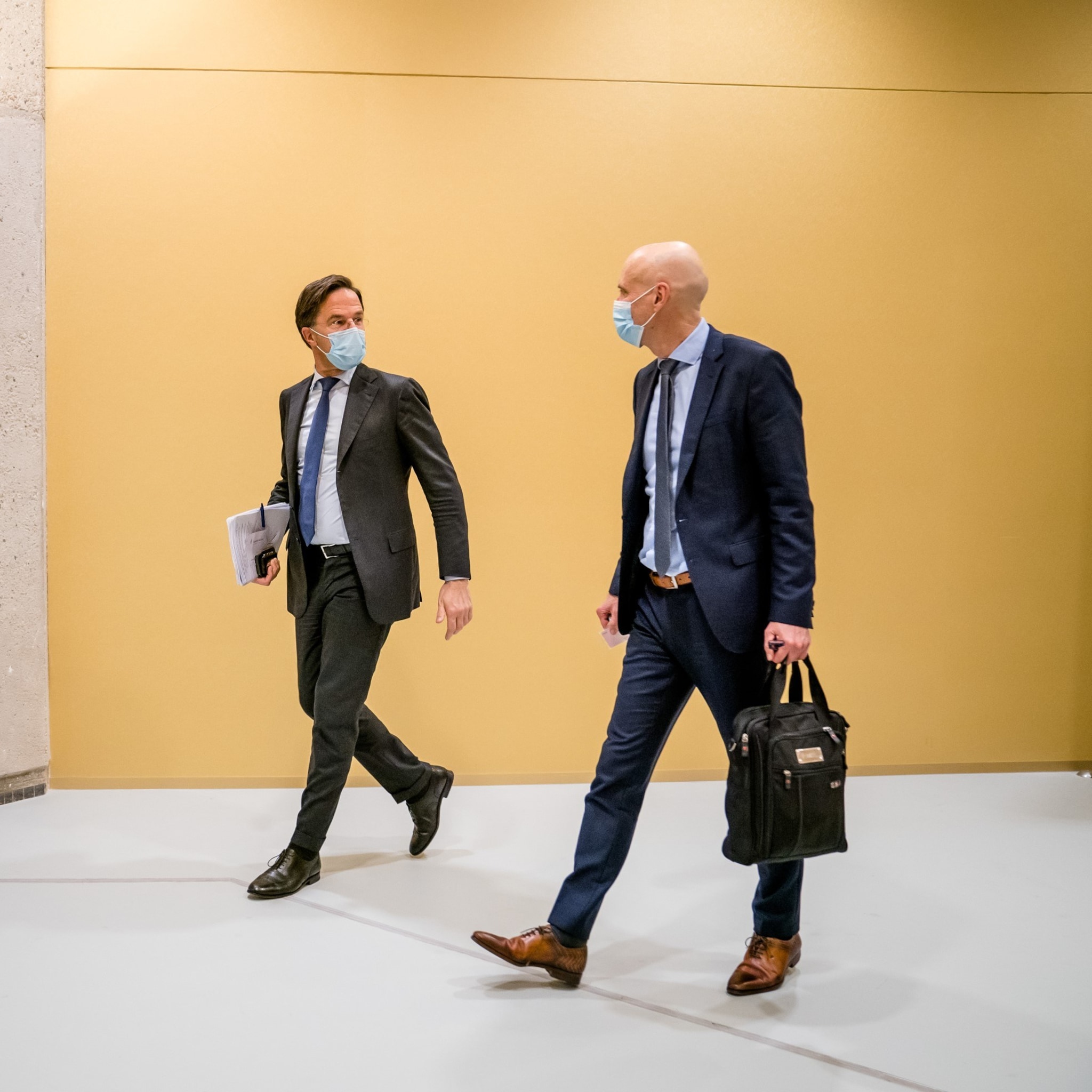 kabinet aan omt alle coronamaatregelen per 23 maart afschaffen