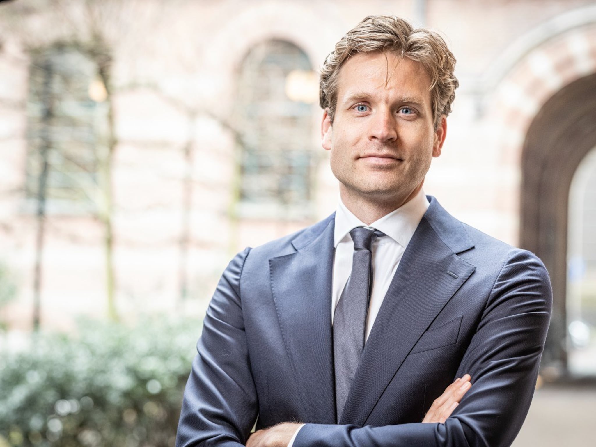vvd wethouder vincent karremans verlicht lasten middenstand en investeer in de winkelstraat