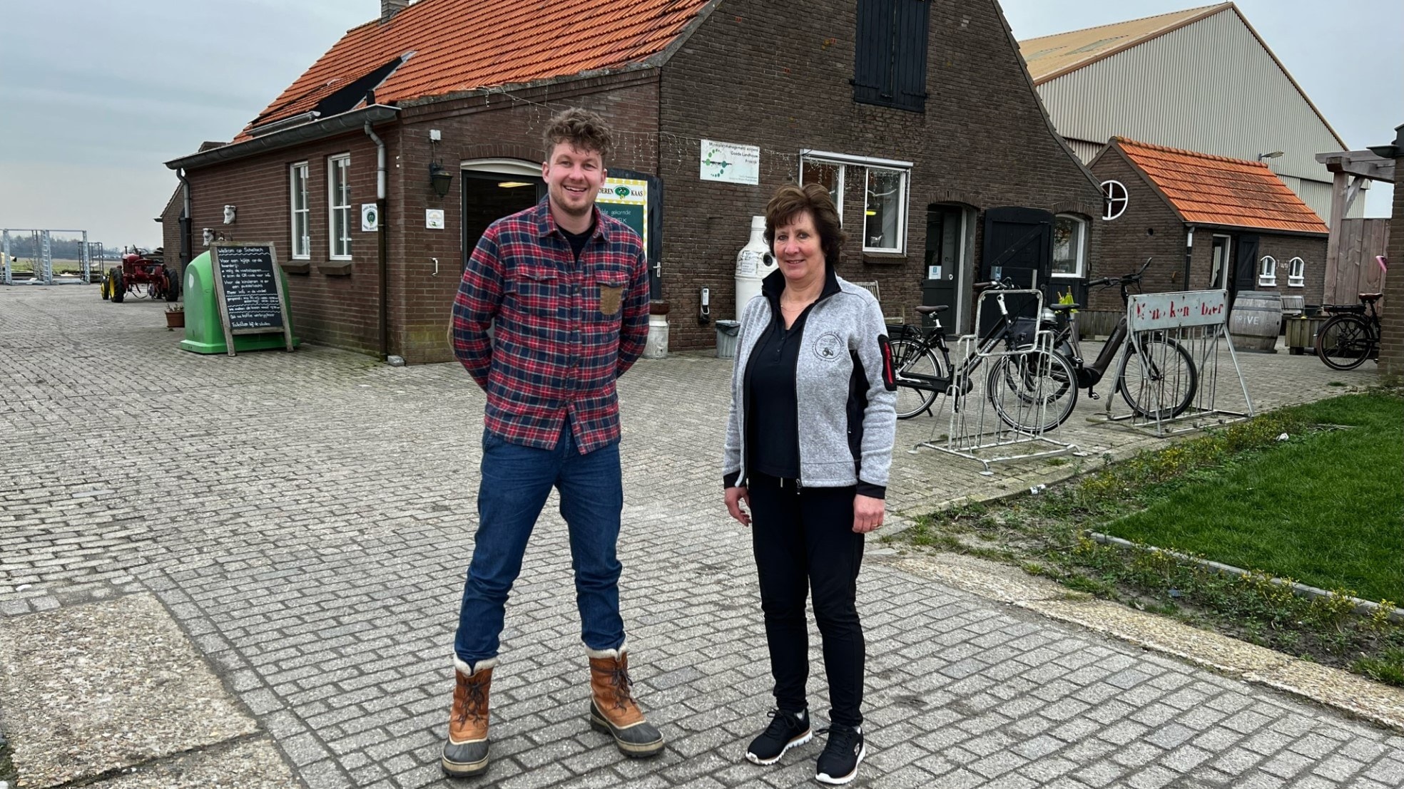 Thibaud van der Steen van Breda Maakt Mij Blij met kaasmaker Els Mesu. Foto's: Breda Maakt Mij Blij