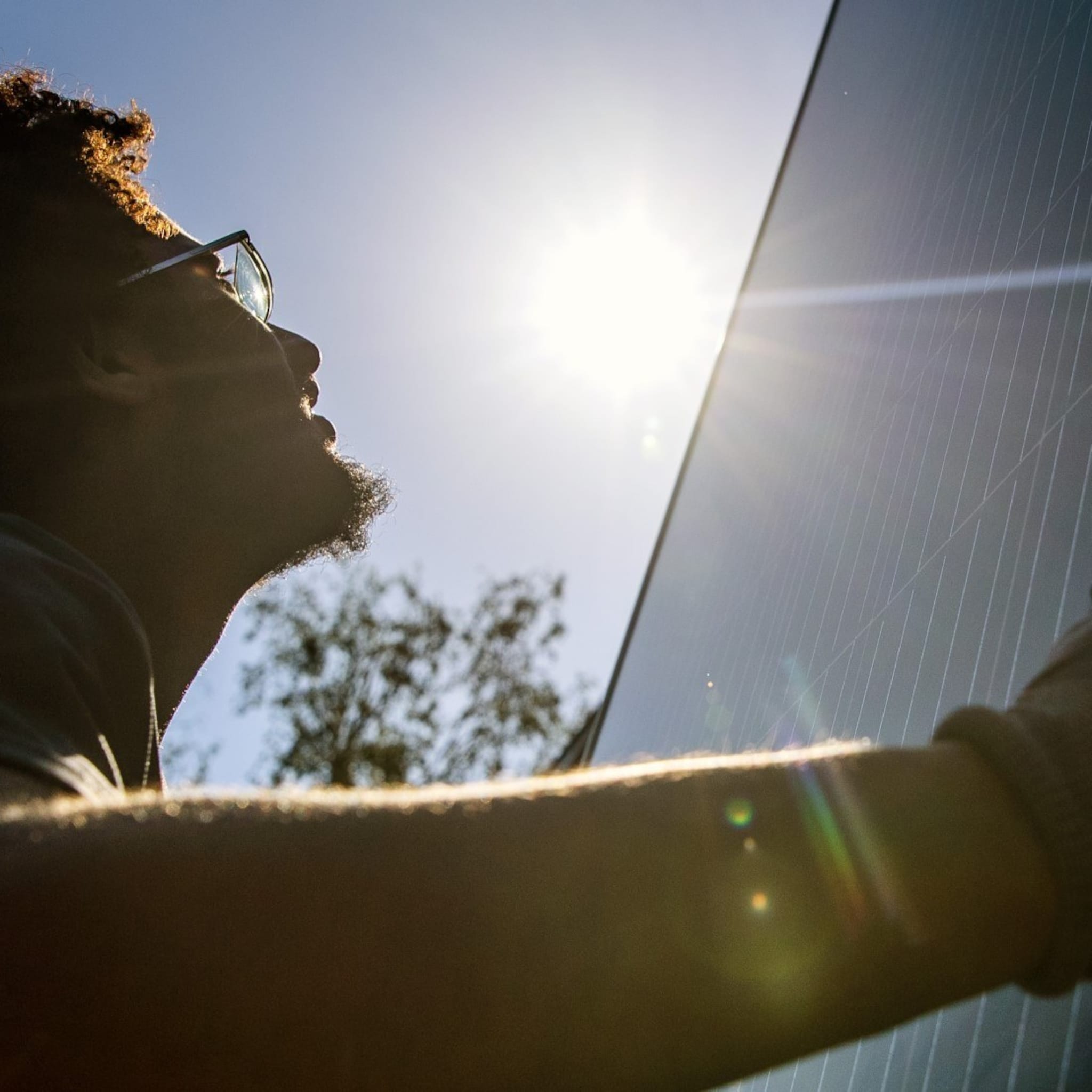 drukte bij installateurs van warmtepompen en zonnepanelen door stijgende gasprijs