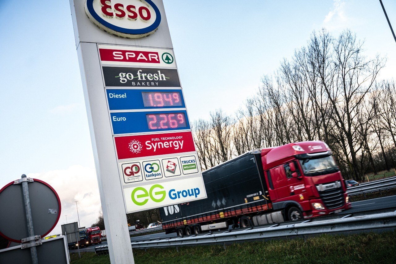 Nu al zijn de gevolgen van de Russische invasie te merken: de gas- en olieprijs drijft de kosten aan de pomp tot recordhoogte. Foto: ANP