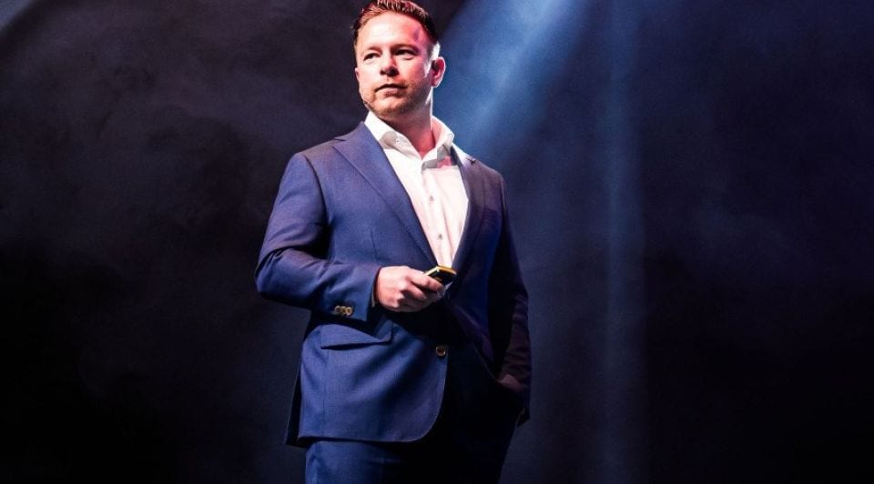 Juri Hoedemakers tijdens een van zijn presentaties.
