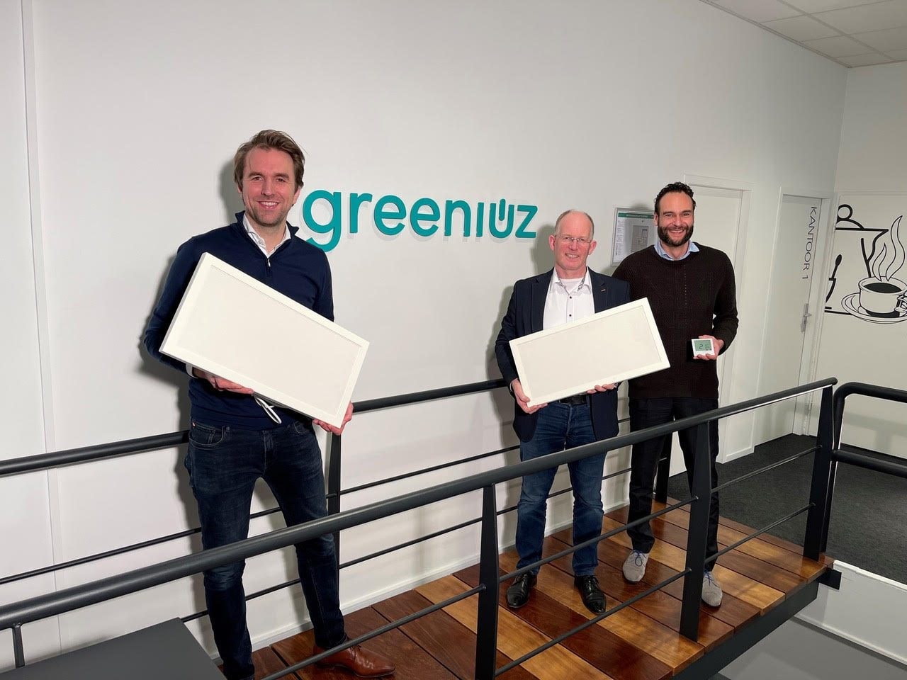 Dirk Bellemakers, Kees Koolen en Pieter Lapré gaan (van links naar rechts) willen met de samenwerking de energietransitie versnellen. Foto: Greeniuz.