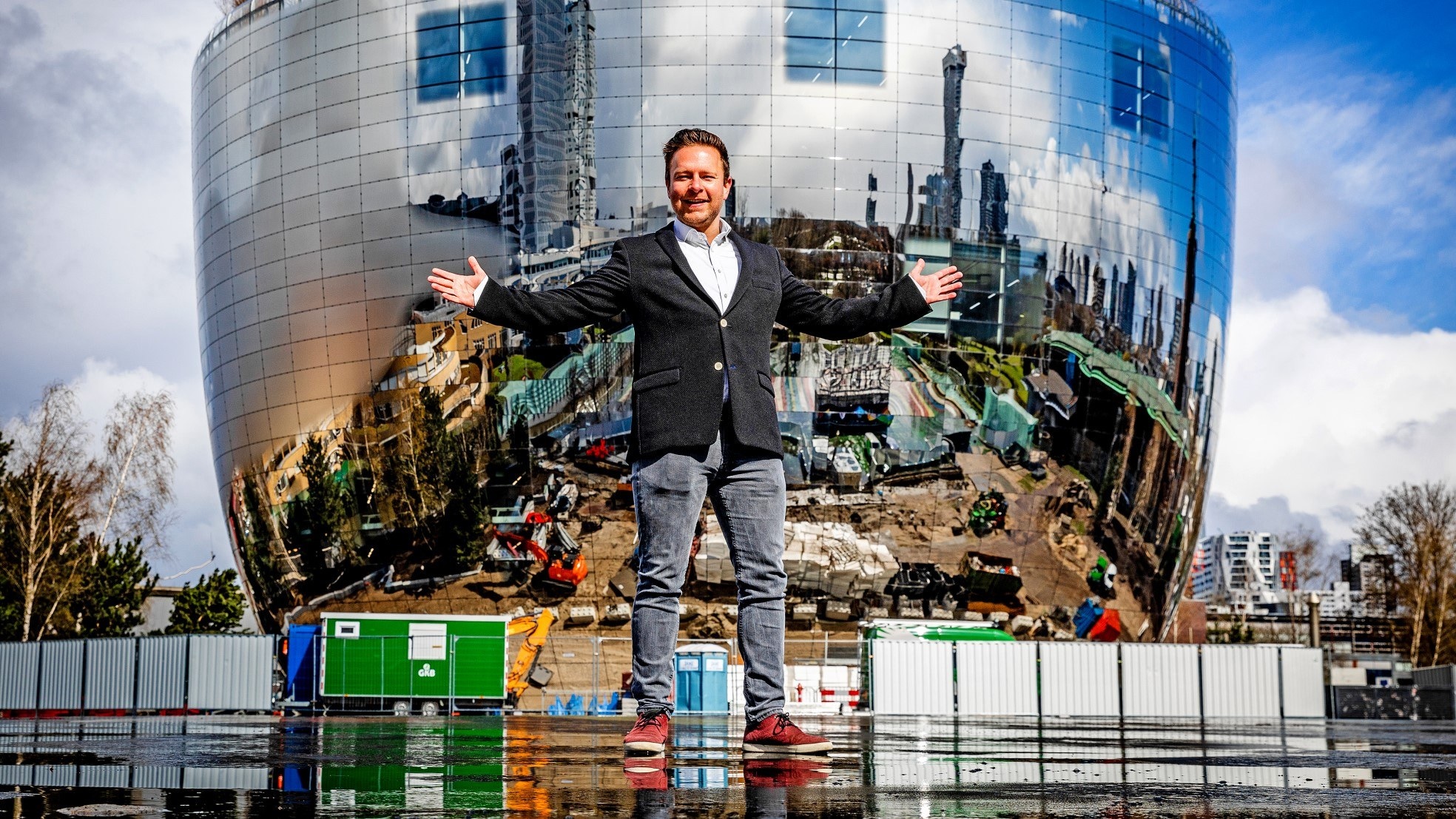 Hofnar Juri Hoedemakers bij Het Depot in Rotterdam. Foto: Jeffrey Groeneweg