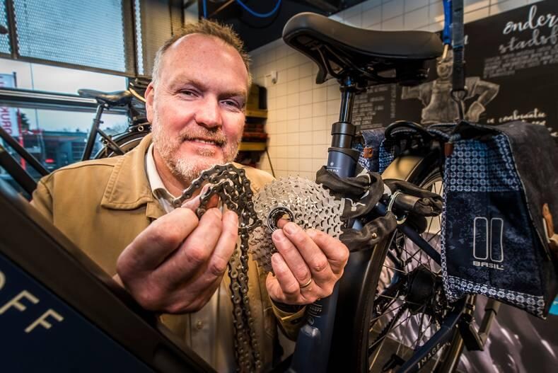 Wim Landewé van Bike Totaal heeft toeleveringsproblemen. Foto: Reinier van Willigen.