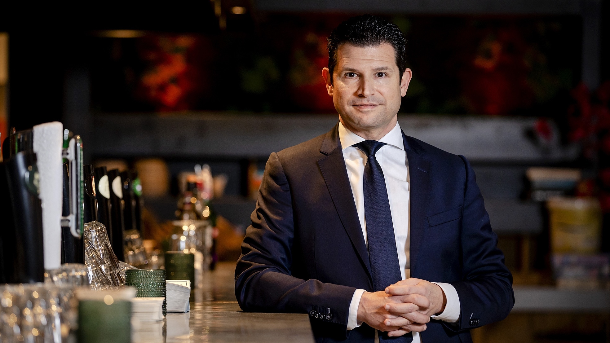 dirk beljaarts stopt als algemeen directeur van koninklijke horeca nederland