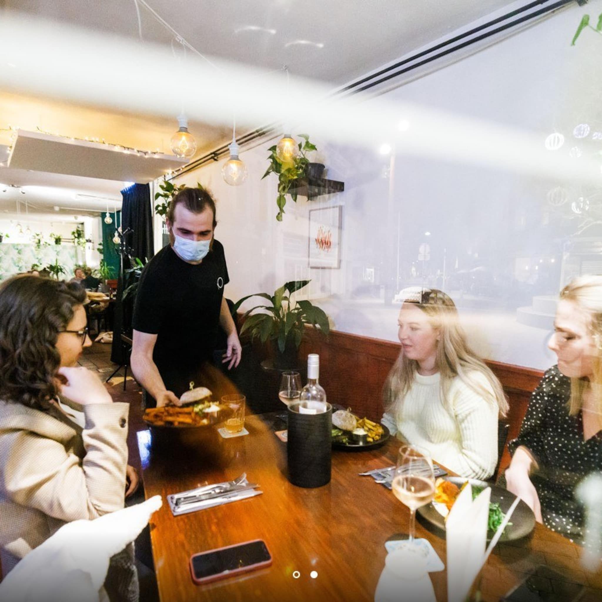 restaurants herstellen razendsnel laten we hopen dat alles snel normaal wordt