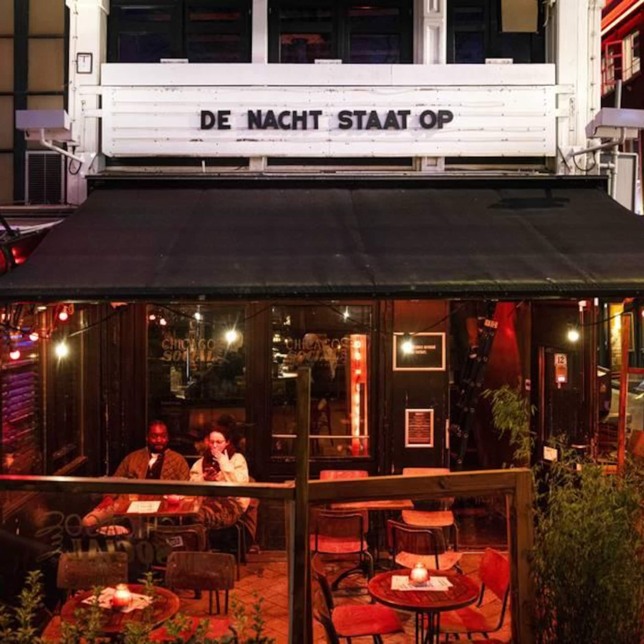 chicago social club opent tijdens de nacht staat op hoop dat burgemeester halsema mild is