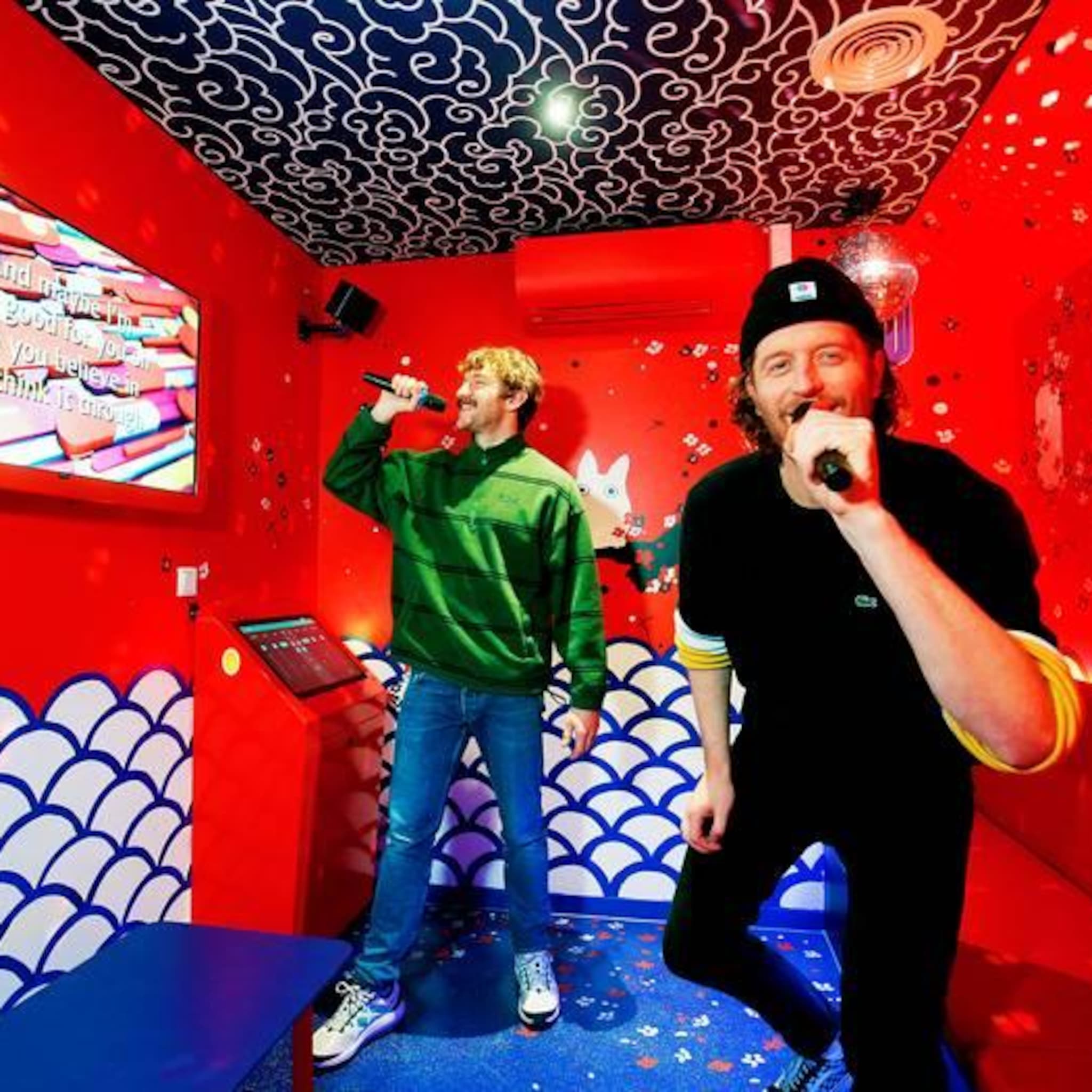 lekker karaoke zingen kan binnenkort in deze utrechtse werfkelders en je waant je in tokio