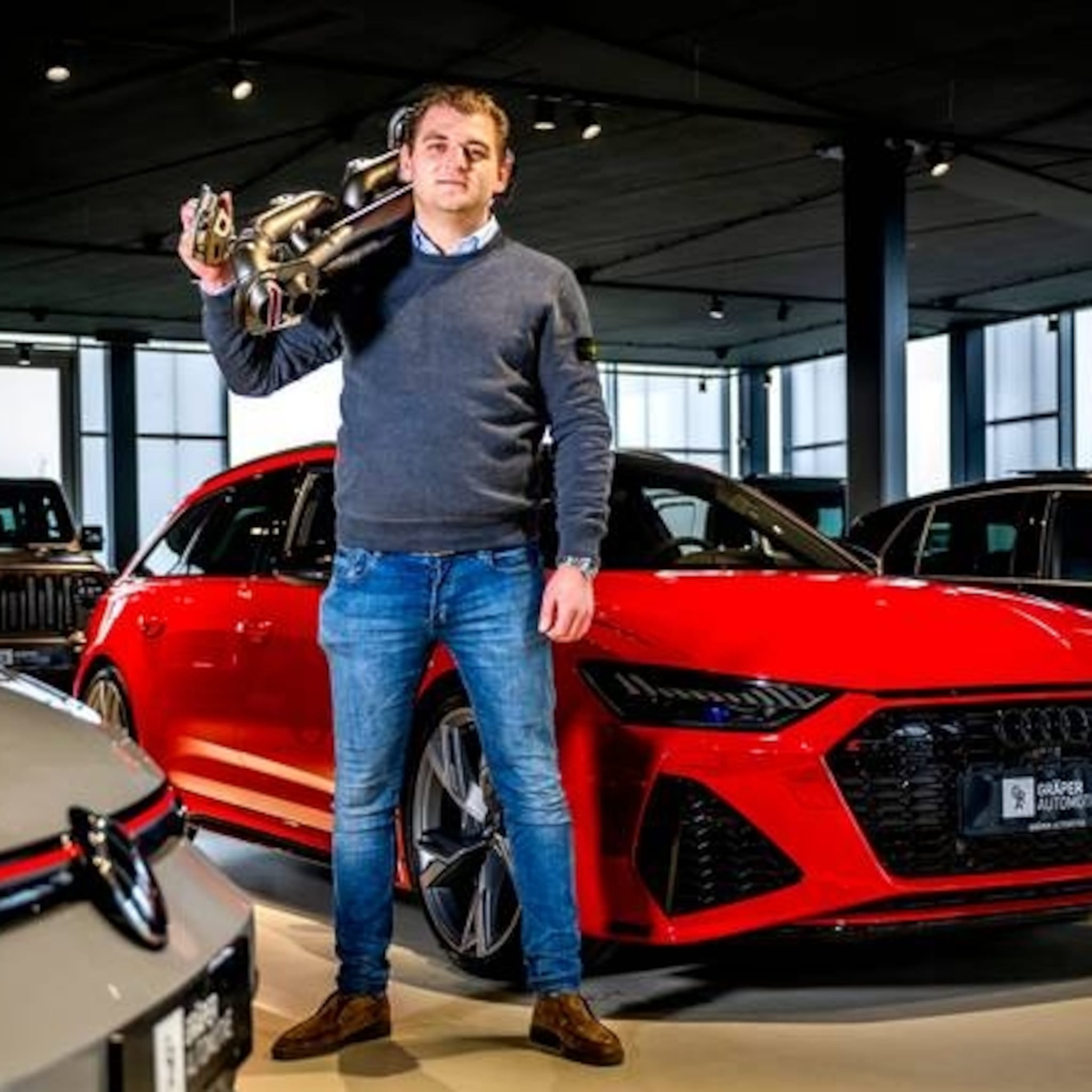 ferrari s en porsches verkopen voelt voor graper soms als een nachtmerrie