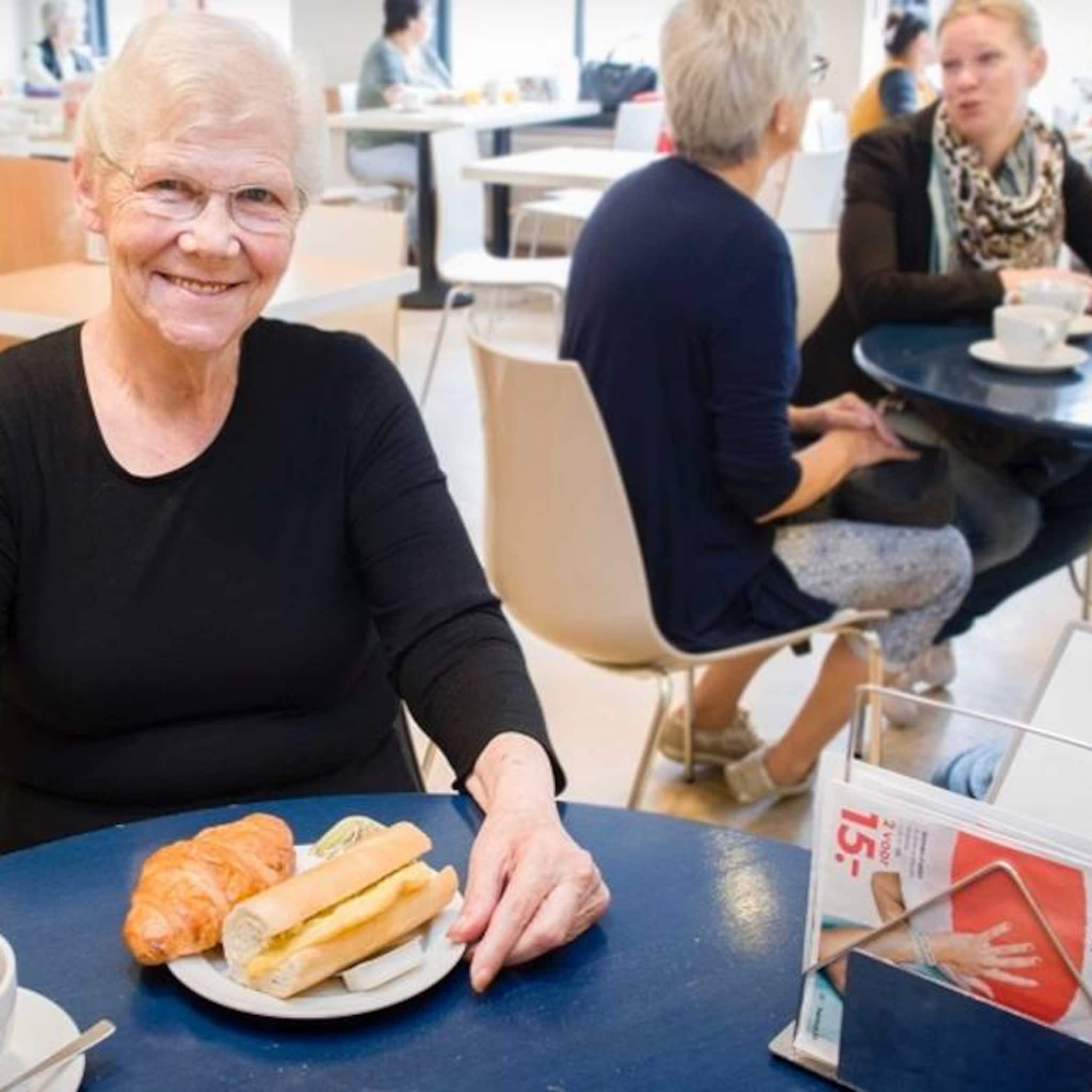 versoepelingen doen hema oudjes nog niet volop terugkeren voor dagelijks kopje koffie