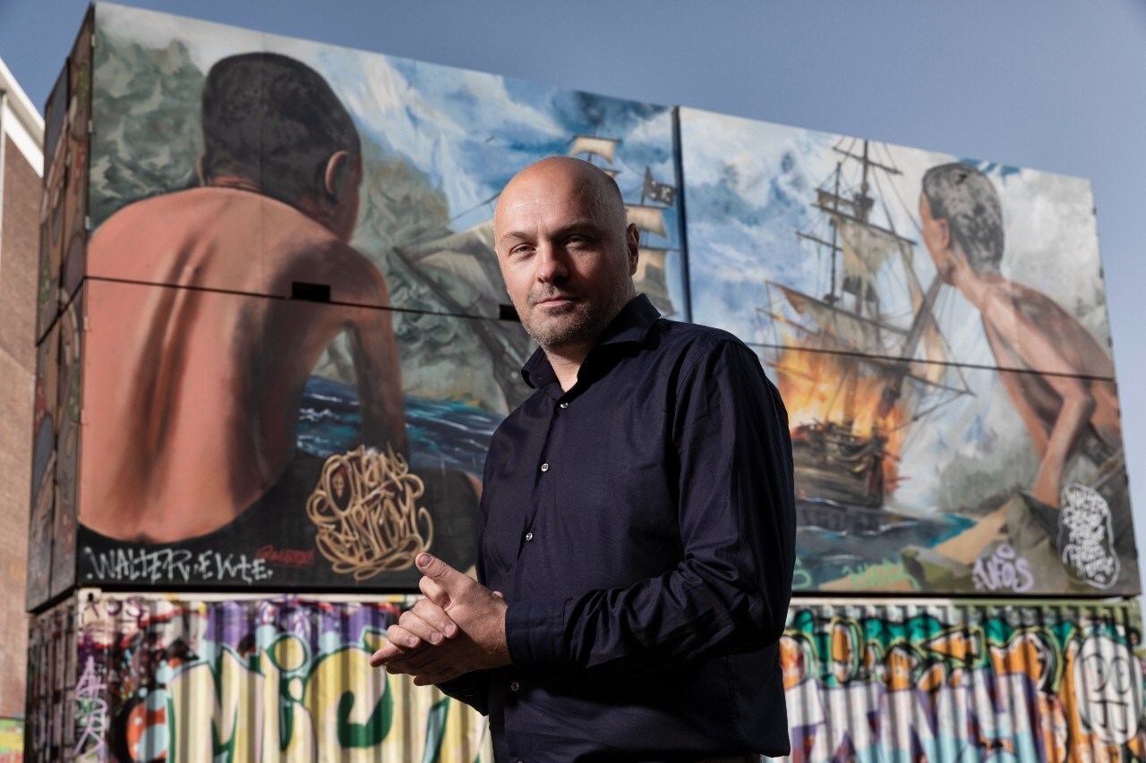 Boris van der ham (NVBF): ,,Dat de bioscopen weer open kunnen is mooi, is fijn, maar 22.00 uur als sluitingstijd is eigenlijk te vroeg. Filmtheaters hebben nog wel de mogelijkheid wat te kunnen aanpassen in aanvangstijden, maar met die anderhalve meter die er nog bij komt zullen de inkomsten van het bioscoopbezoek fors dalen". Foto: ANP.