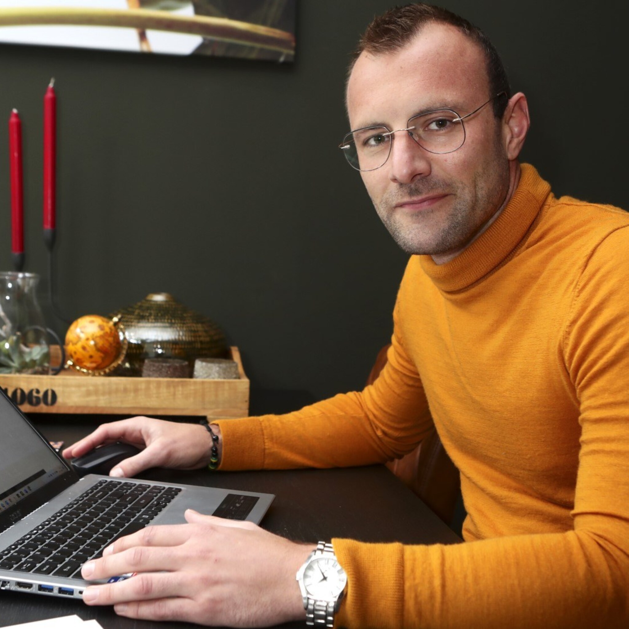 jacco 33 zette zijn eigen bedrijf op die eerste factuur die ik uitstuurde dat voelde wel heel speciaal
