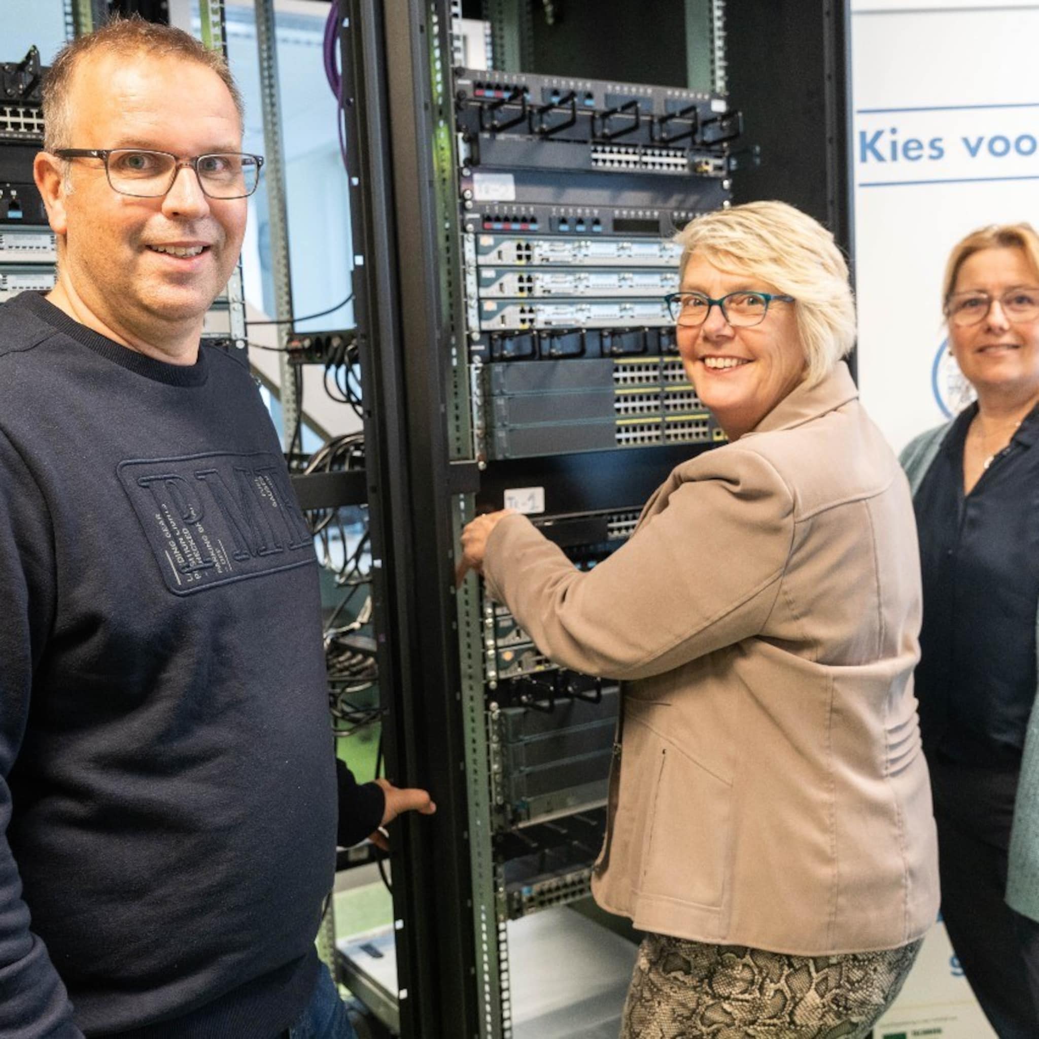 techniek college rotterdam daagt studenten uit voor baan als cloud engineer