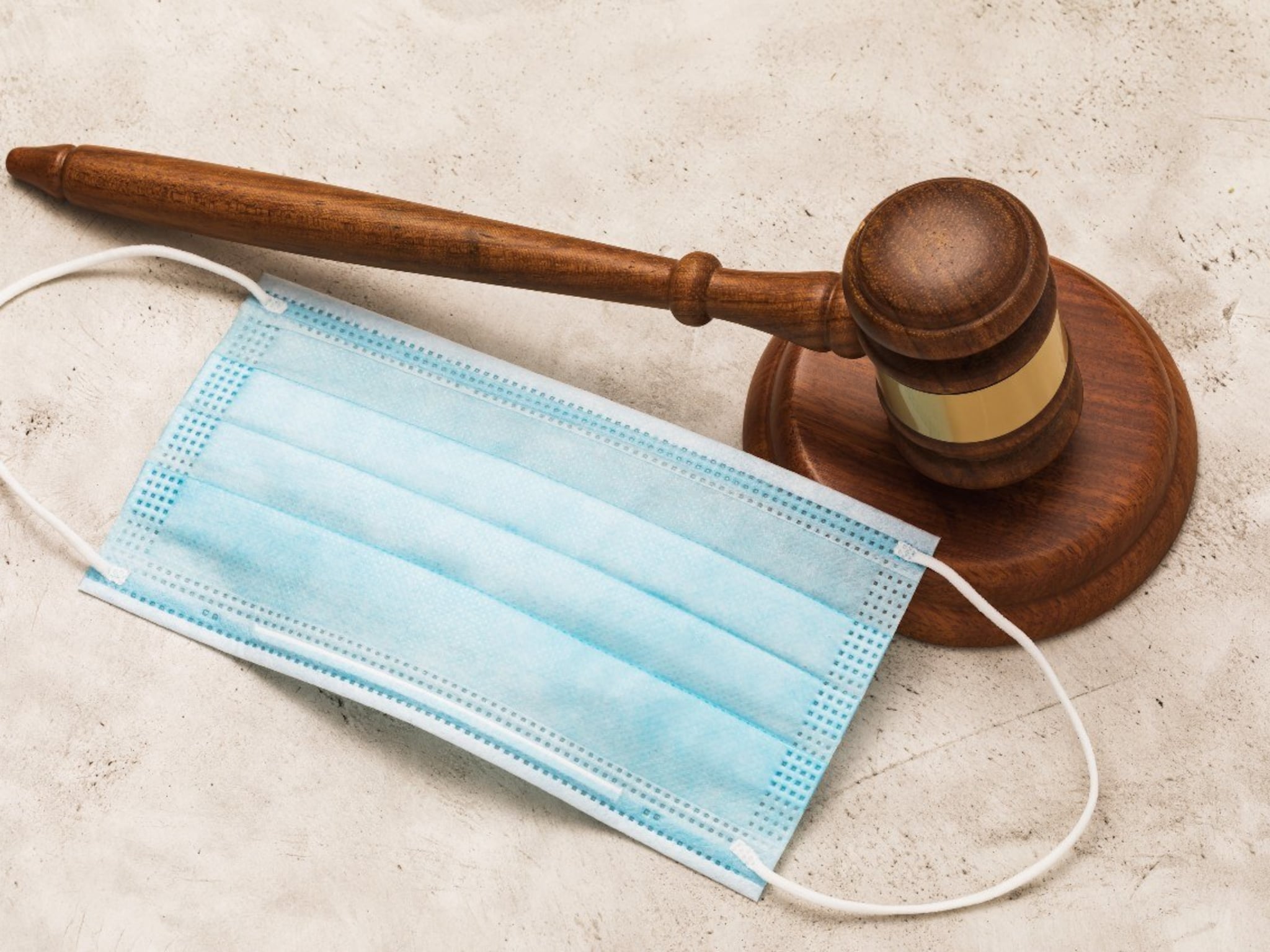 je winkel als groothandel horecazaak als traiteur mag en kan je dan wel open