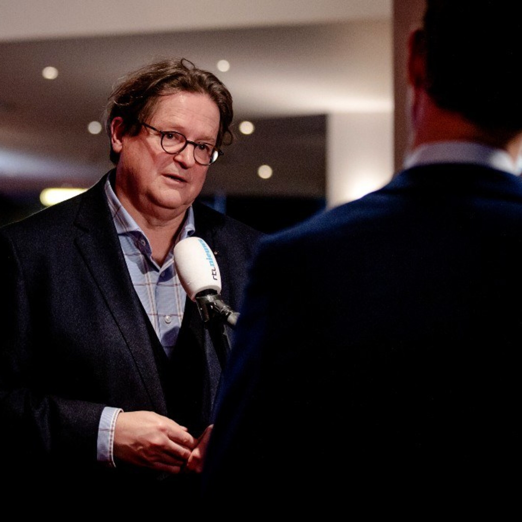 dringende e mail aan omt lid andreas voss communicatie moet nu beter
