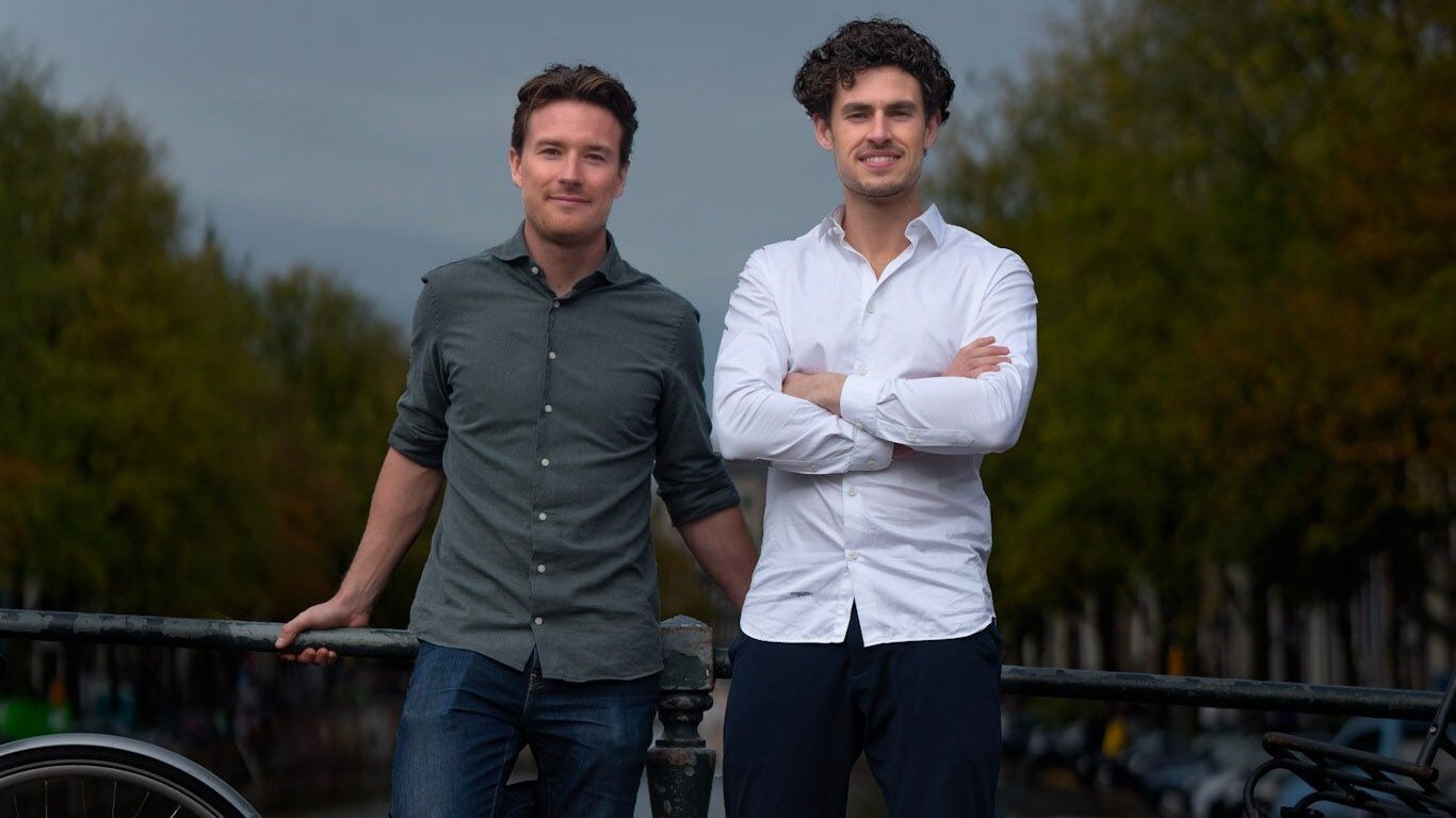 Olivier van Dijk (links) en Bart van Campenhout van Beleggers Academy.