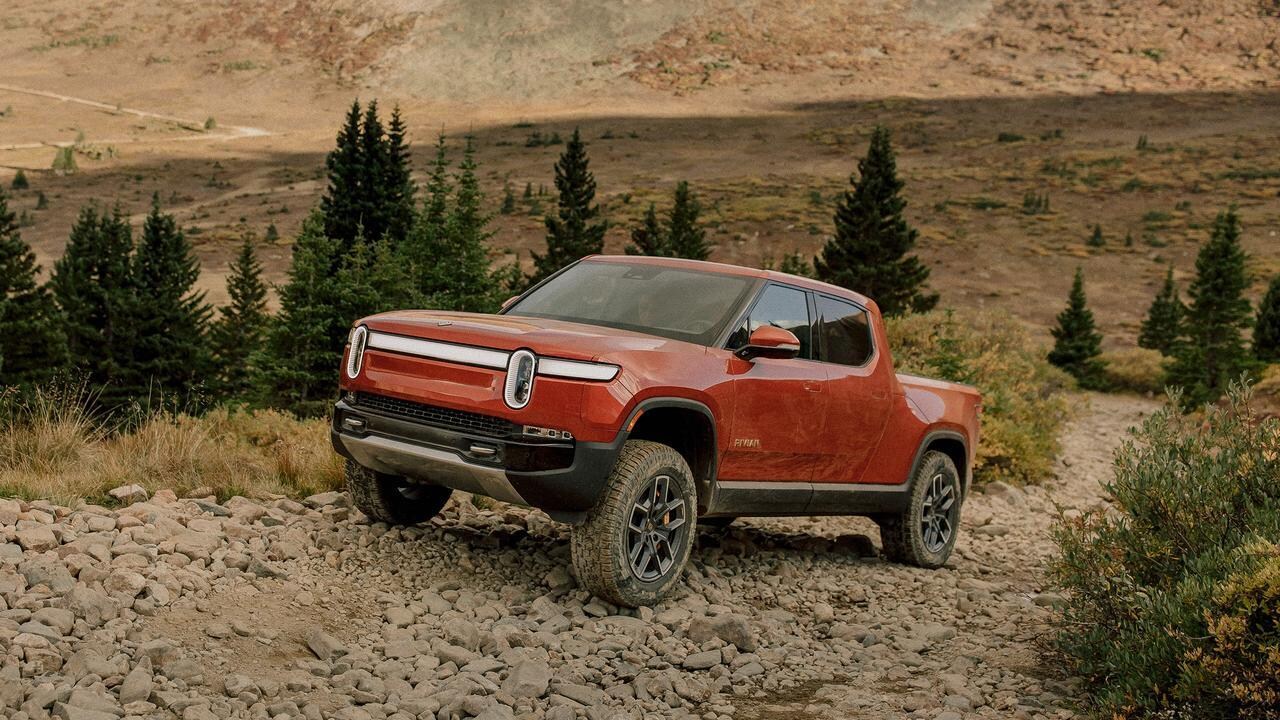 De R1 van Rivian is er in een SUV-model (R1S) of zoals de hier afgebeelde pick-up (R1T). Foto: Rivian.