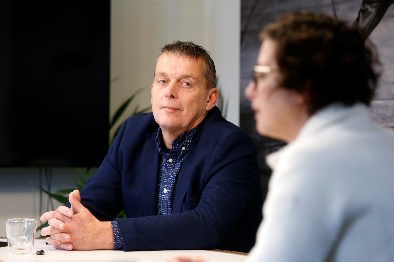 "Bill Hoeks (links op de foto, red.) zei in het begin al tegen me: wat heb je een mooie onderneming. Die woorden had ik echt even nodig. Hij zei: je werd niet geraakt door slecht ondernemerschap, maar puur door corona. Dat gaf me zelfvertrouwen".