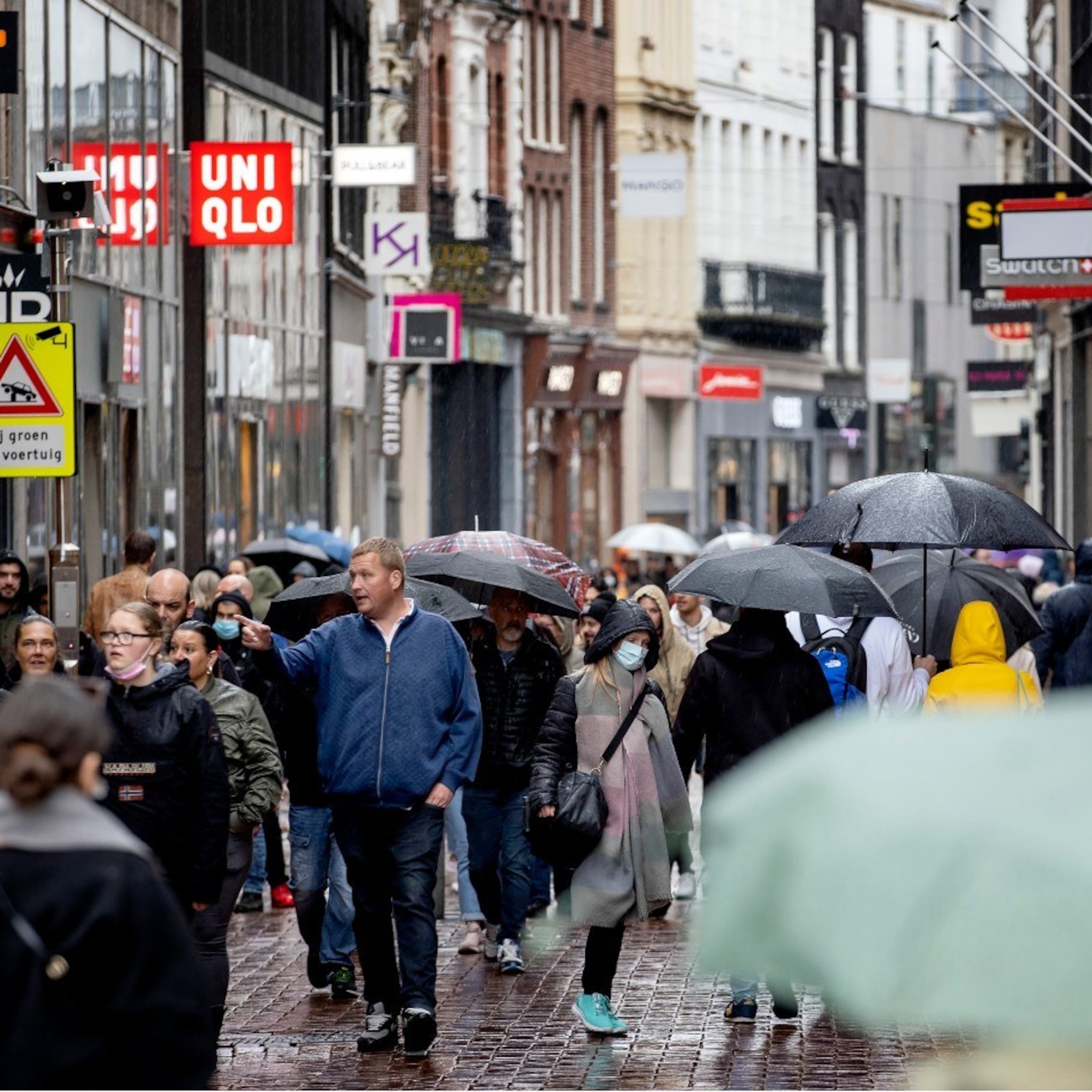 mogelijk snelle lockdown extra drukte in winkelstraten ook bij kappers
