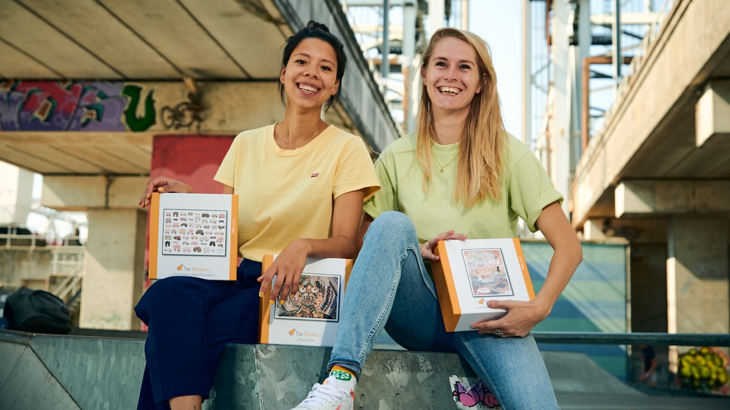 Kartika Sidabutar (links) en Eva Zwang, de twee vrouwen achter The Friendly. Lifeshots Photography