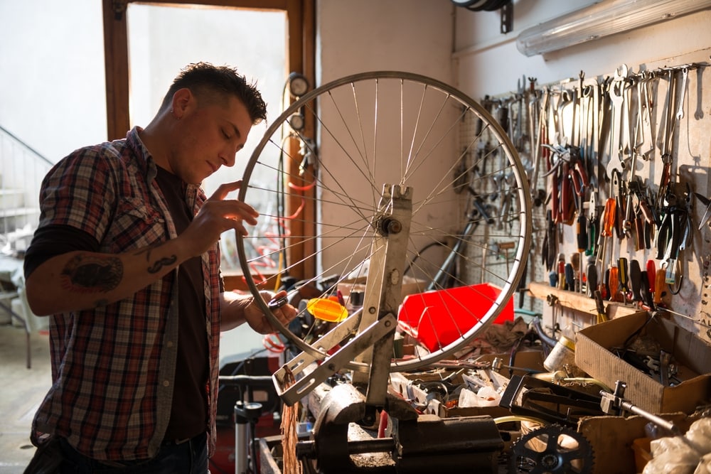 Betere kwartaalcijfers voor het derde kwartaal voor het kleinbedrijf. Vooral fietsenmakers doen het goed. Foto: Shutterstock.