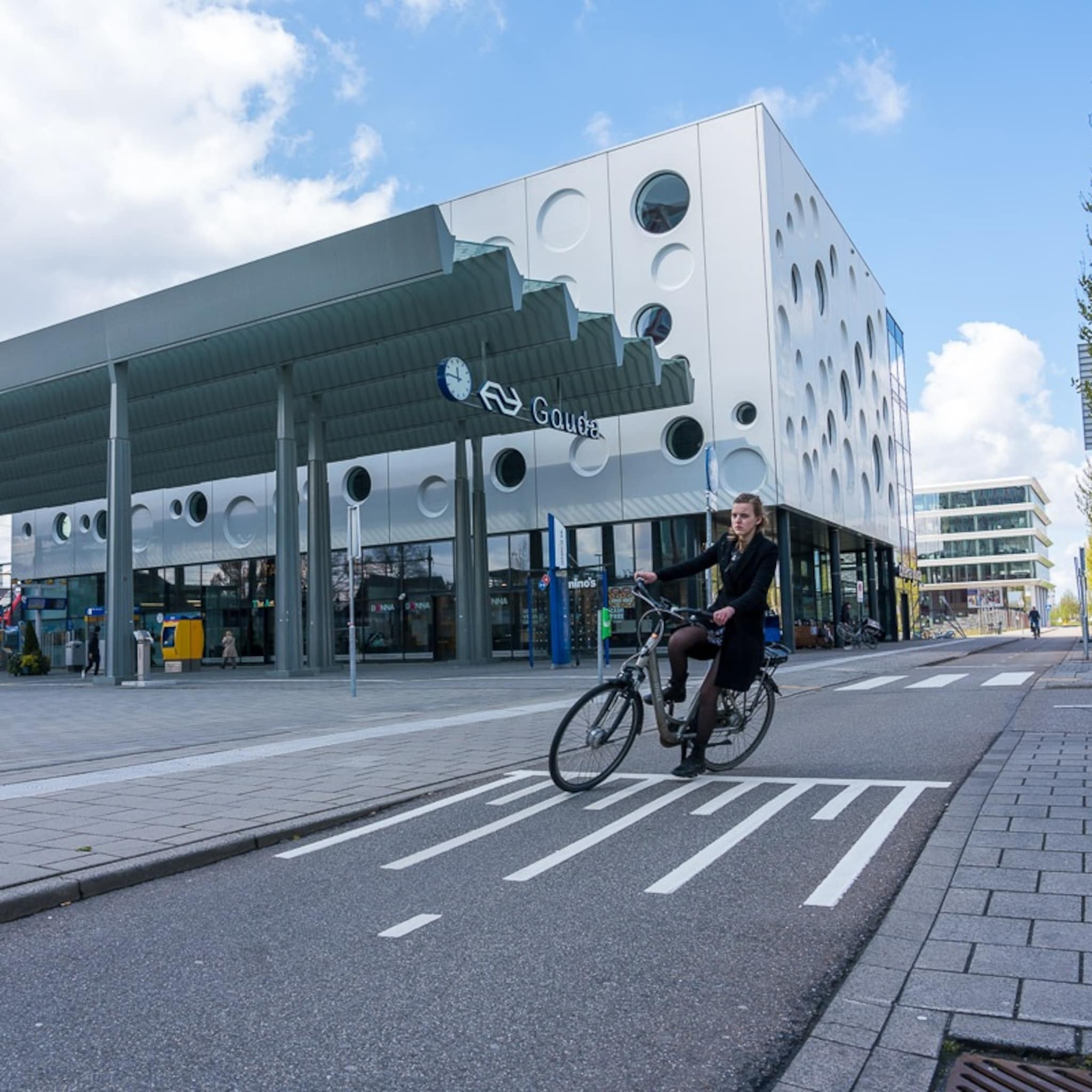 uniek in nederland overheden weg en railbeheerders en mobiliteitsadviseurs bundelen hun krachten