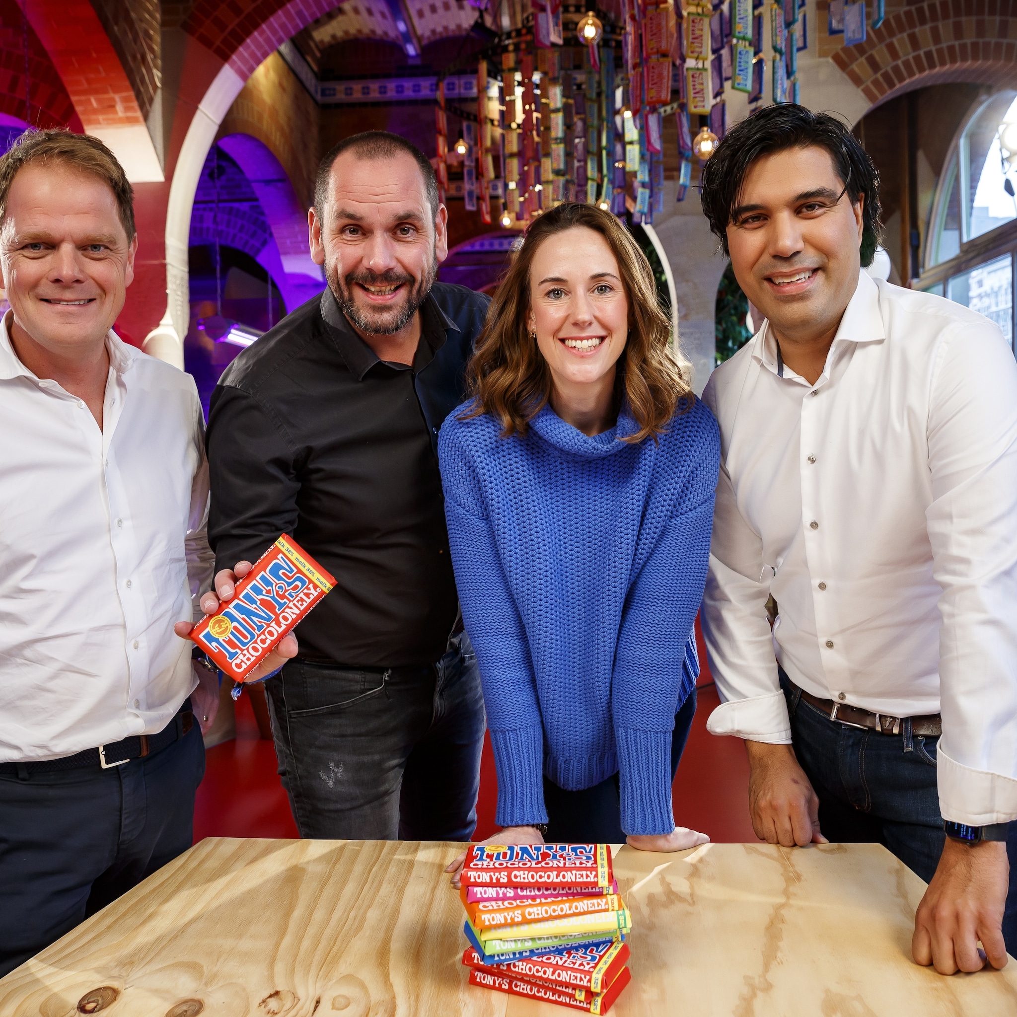 tony s chocolonely passeert 100 miljoen omzetgrens eigen fabriek gaat niet door