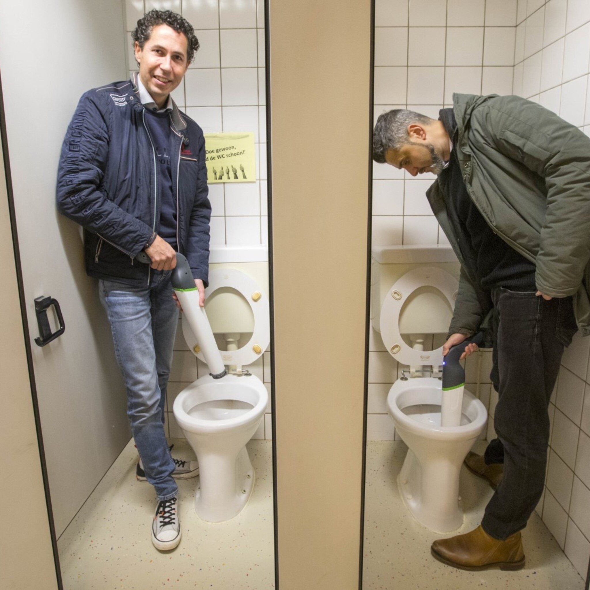 nooit meer chloor en bleek tranzero bedenkt duurzaam reinigingssysteem voor sanitair
