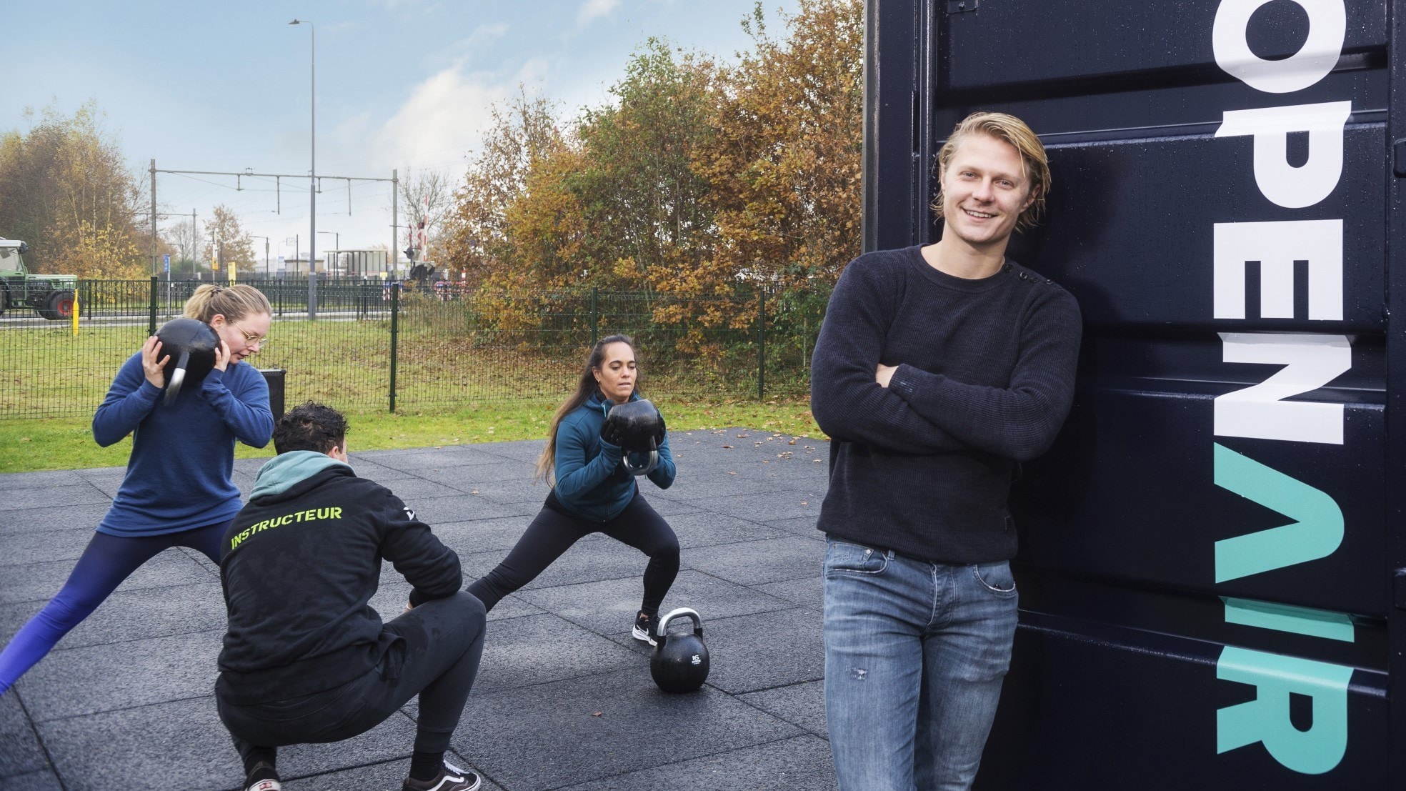 Robin Bruinsma is de ambitieuze ondernemer die al zes jaar vanuit het familiebedrijf aan het concept werkt. Foto's: Open Air Fitness