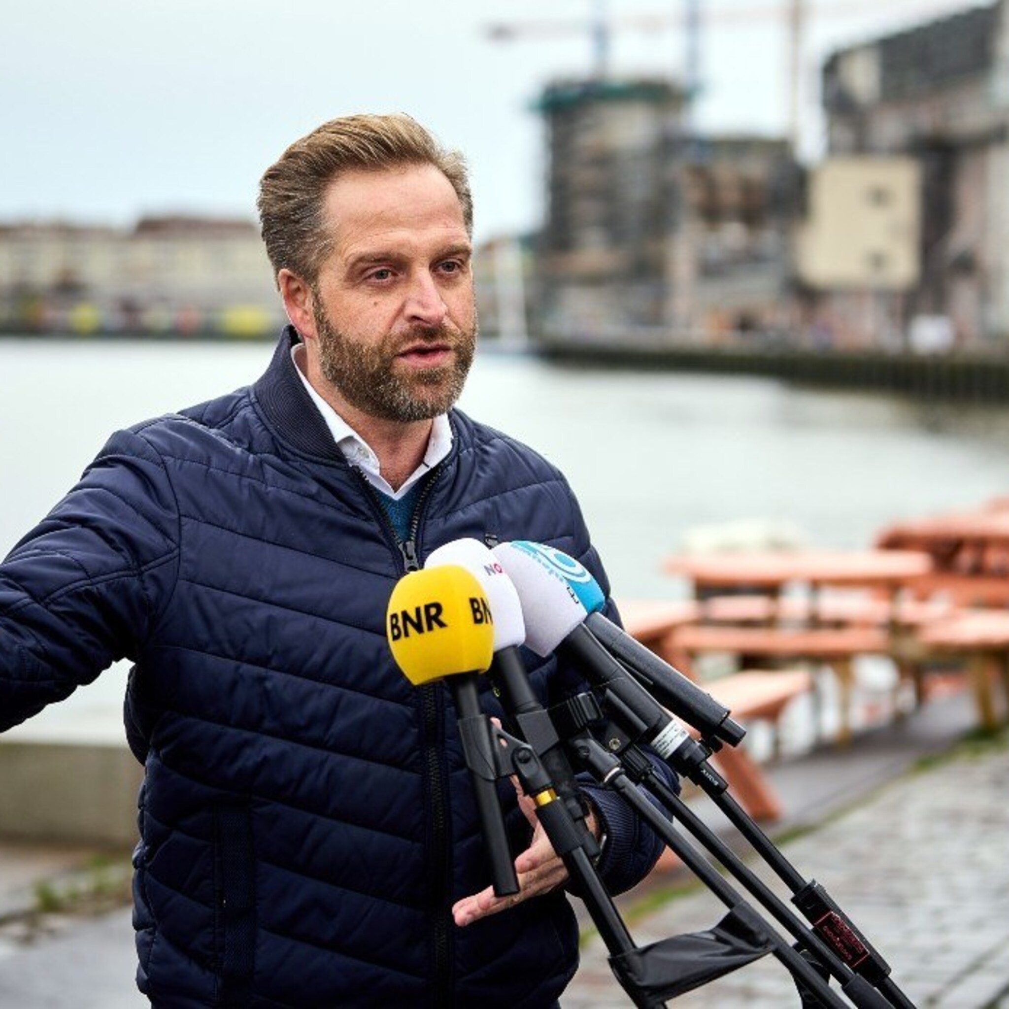 de jonge mogelijk aanvullende reismaatregelen vanwege omicron