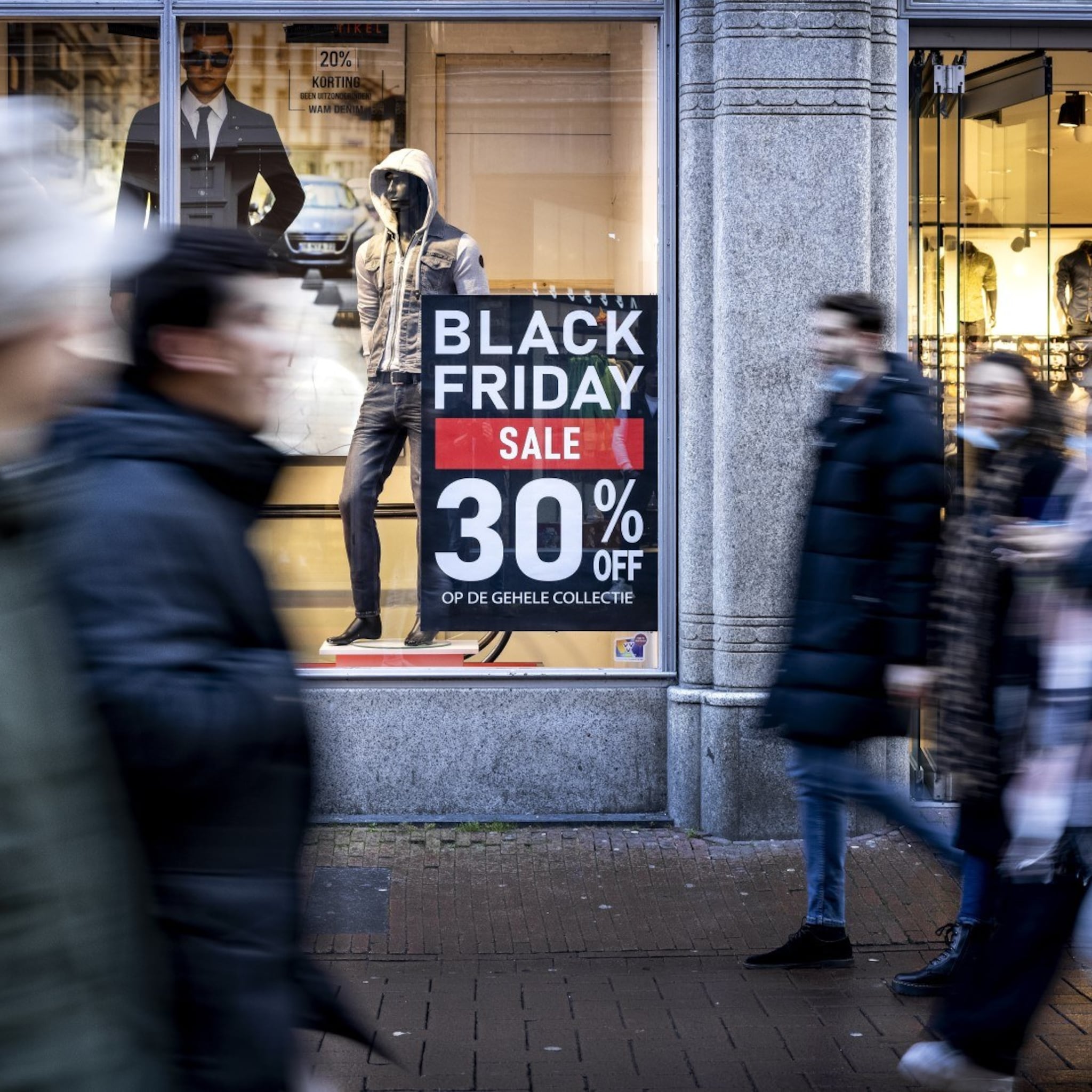 fnv vindt dat winkels hun reclamebeleid moeten aanpassen
