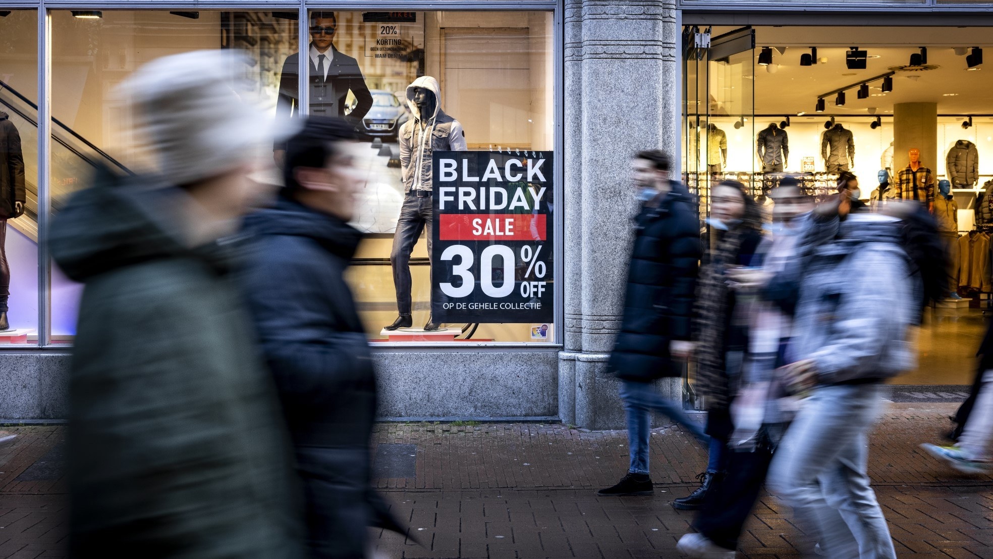 fnv vindt dat winkels hun reclamebeleid moeten aanpassen