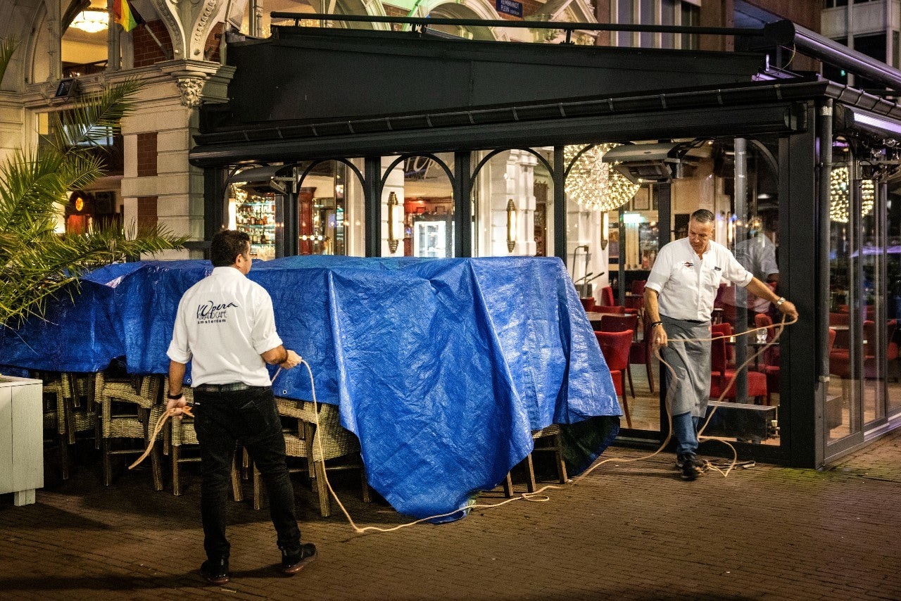 horeca blijft om 20 00 uur dicht omt keurt khn plan af