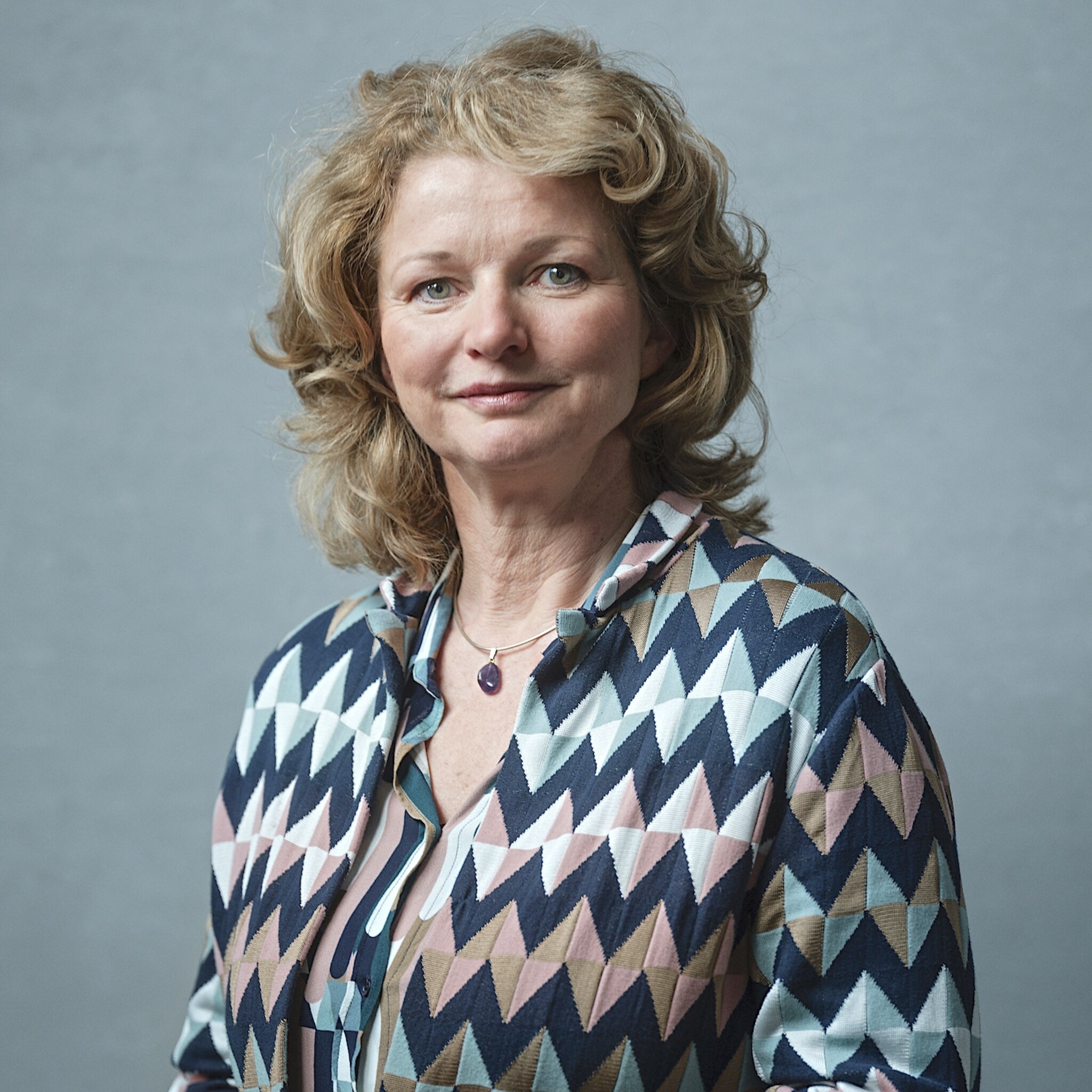 shell topvrouw marjan van loon ik begrijp dat de verhuizing pijn doet