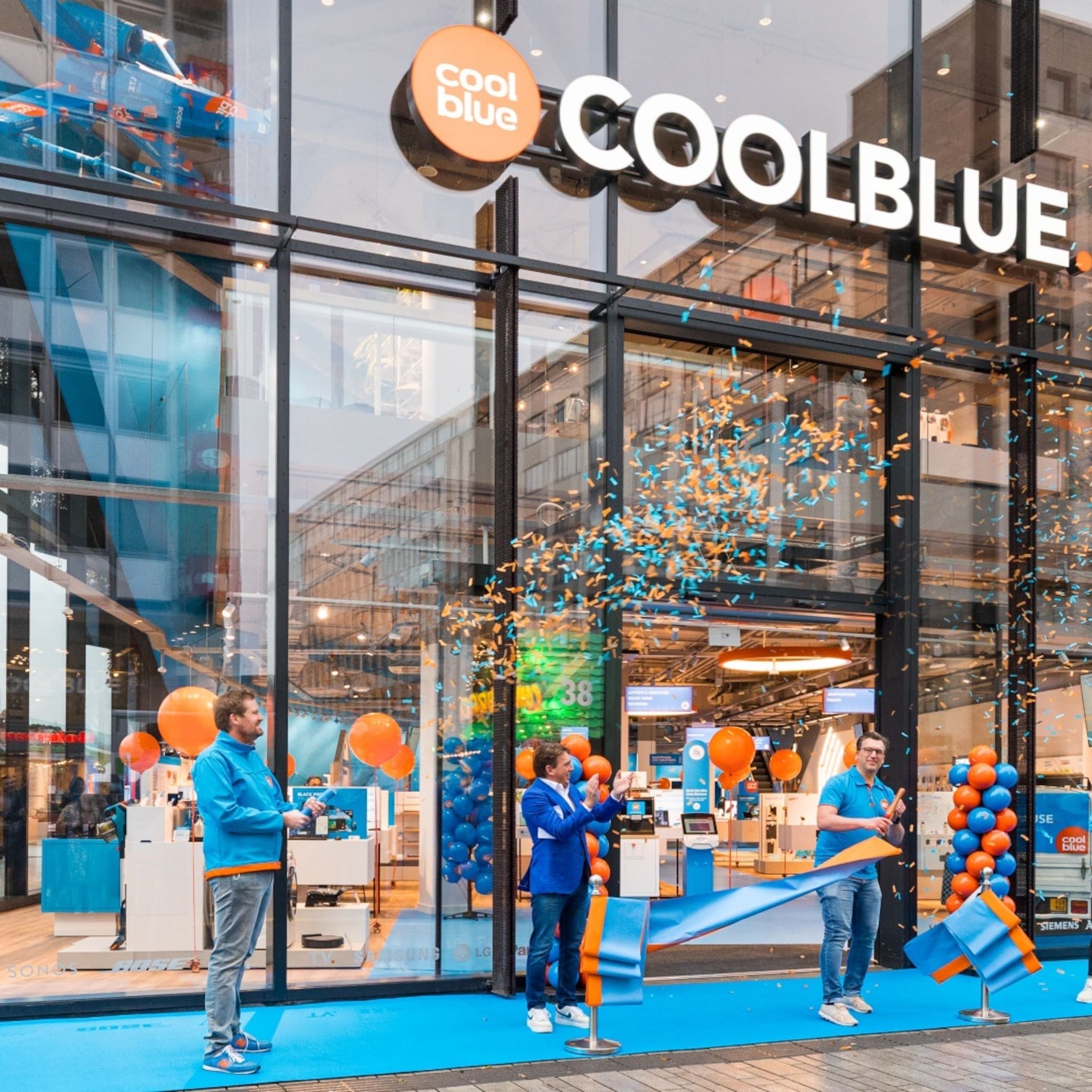 eerste coolblue winkel op duitse bodem is een feit